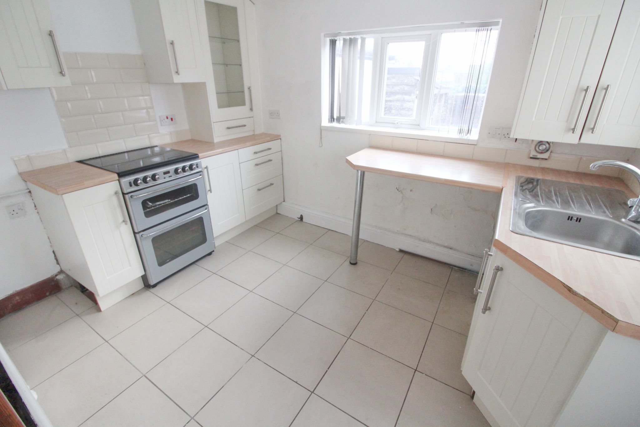 2 bedroom mid terraced house For Sale in Wigan - Photograph 6.
