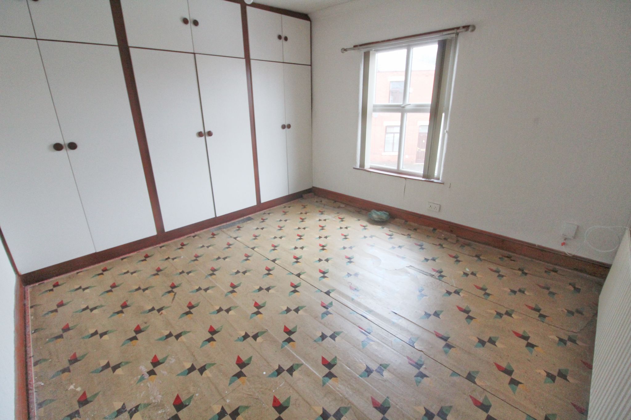 2 bedroom mid terraced house For Sale in Wigan - Photograph 9.