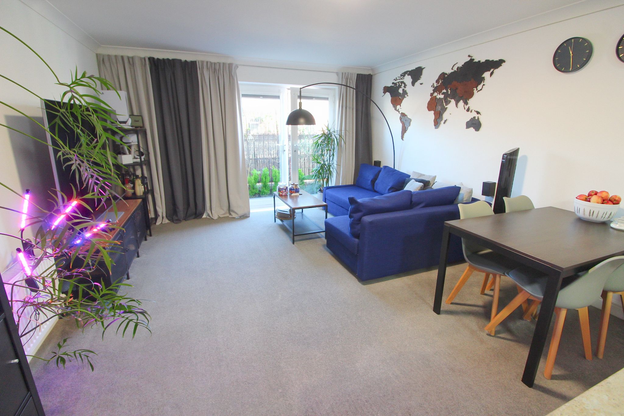 2 bedroom apartment flat/apartment For Sale in Wigan - Property photograph.