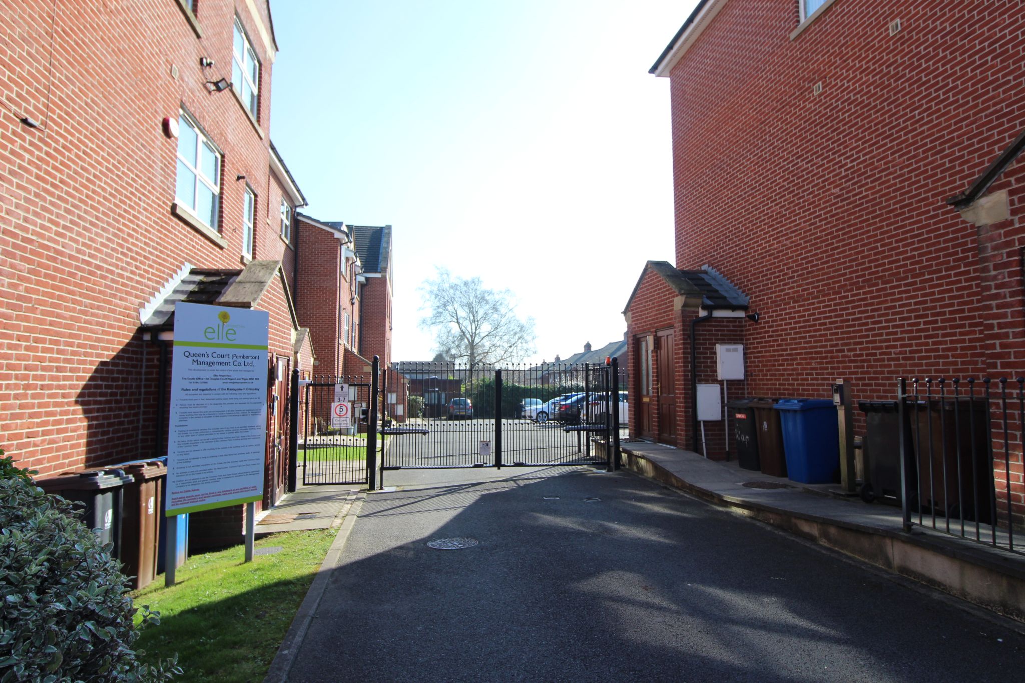 2 bedroom apartment flat/apartment For Sale in Wigan - Photograph 14.