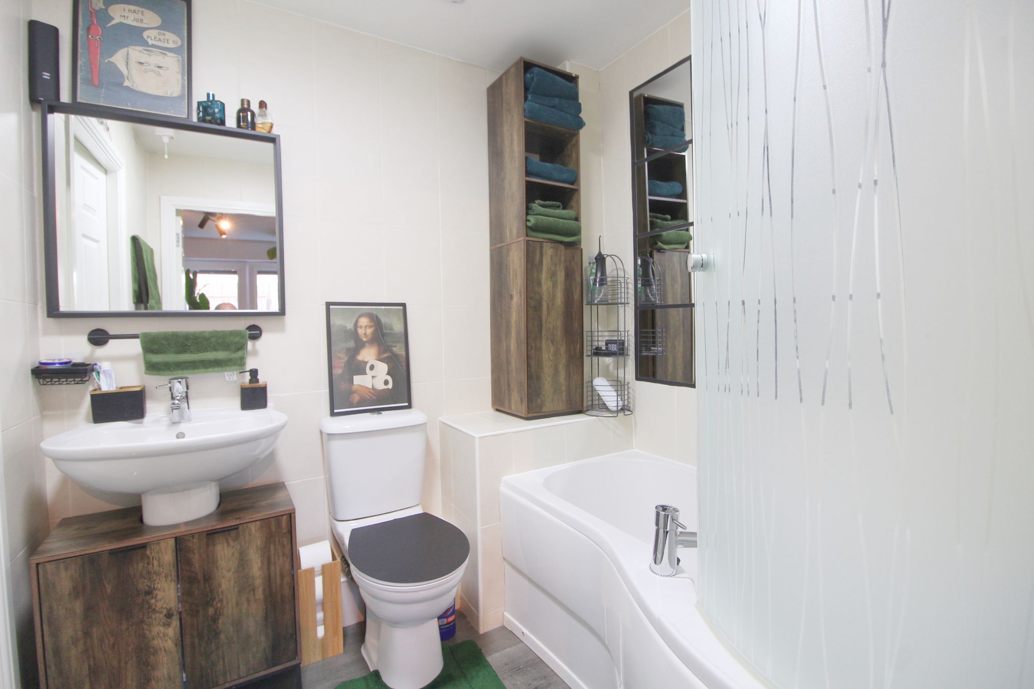 2 bedroom apartment flat/apartment For Sale in Wigan - Photograph 10.