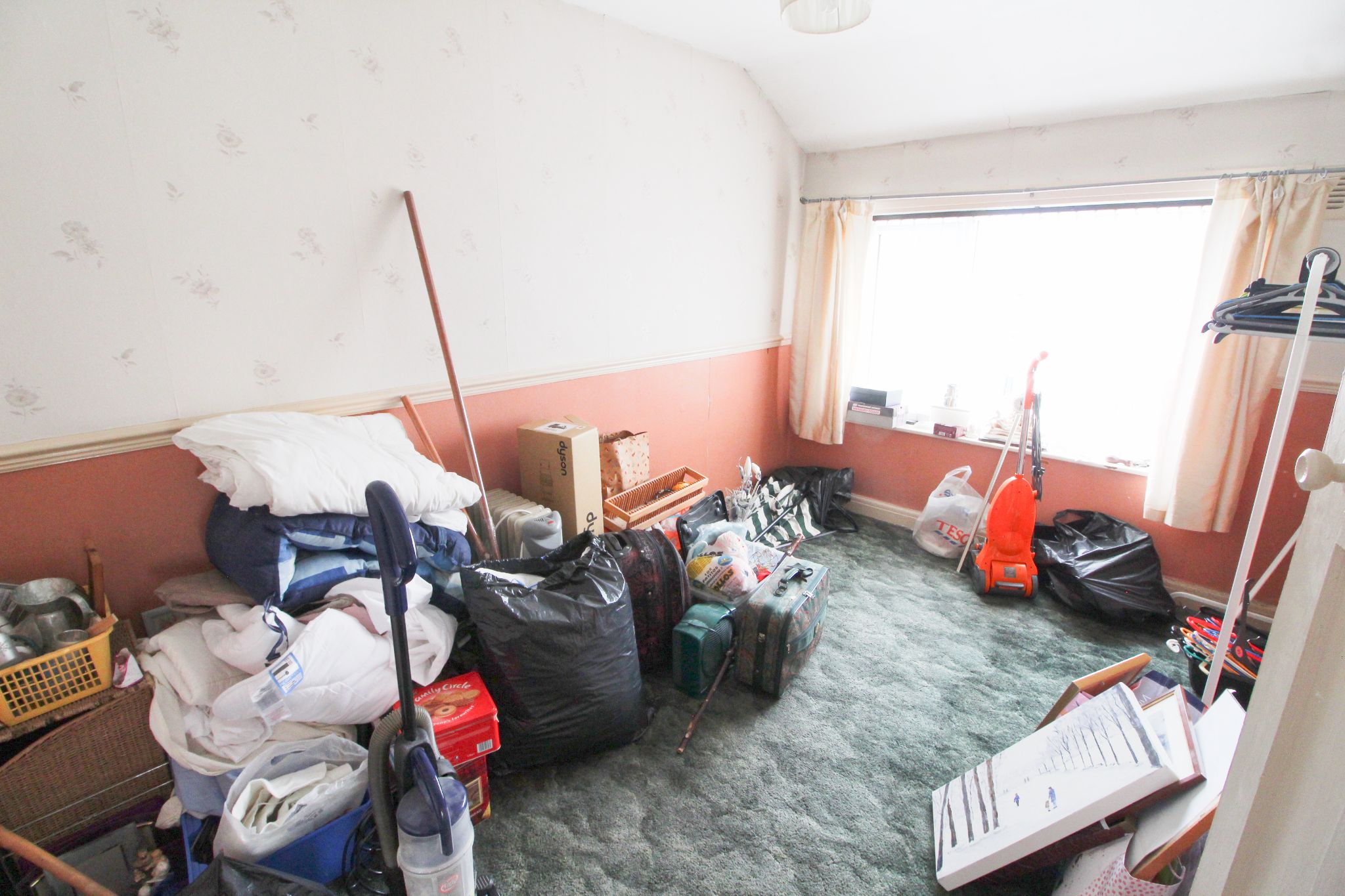 3 bedroom semi-detached house For Sale in Wigan - Photograph 10.