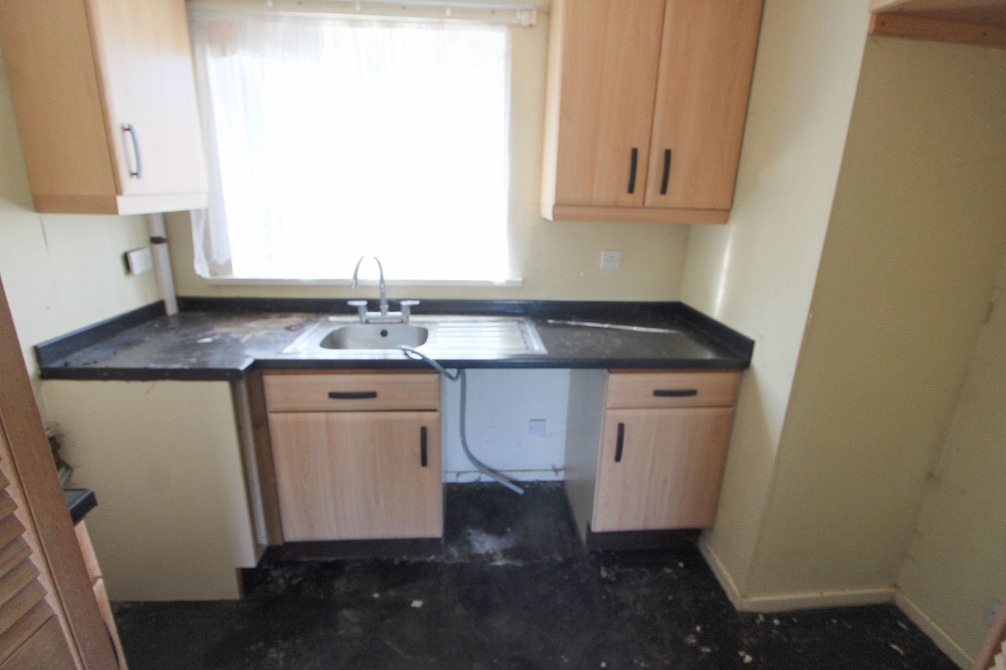 2 bedroom end terraced house For Sale in Wigan - Photograph 6.