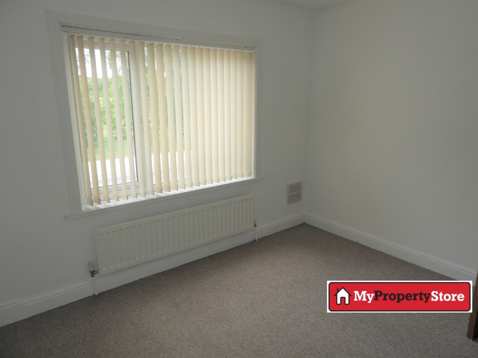 3 bedroom semi-detached house To Let in Doncaster - Photograph 8.