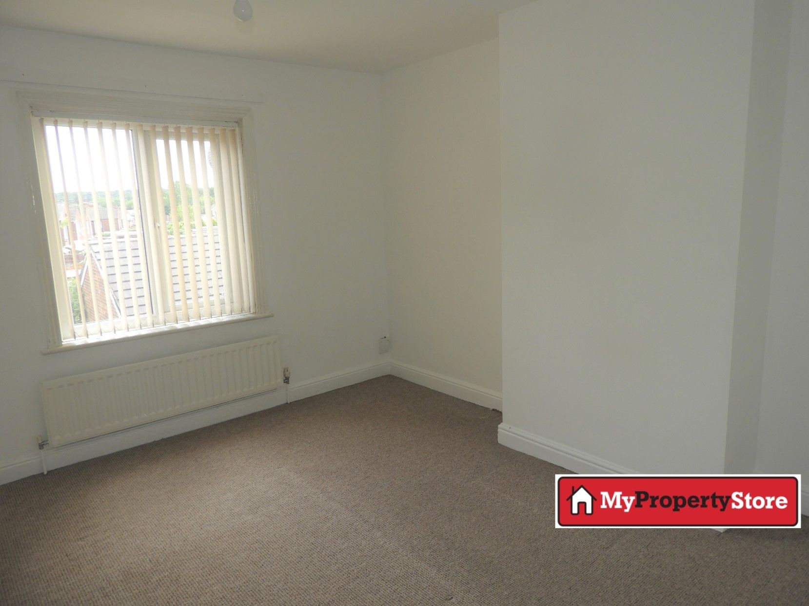 3 bedroom semi-detached house To Let in Doncaster - Photograph 9.