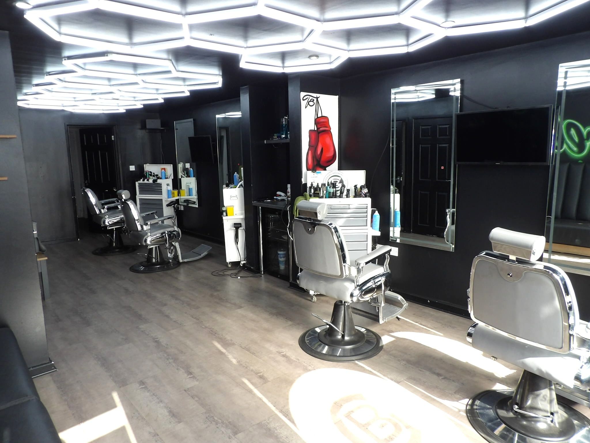 Retail To Let in Doncaster - Property photograph.