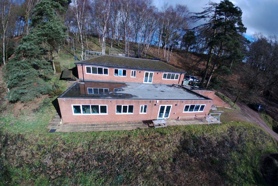 5 Bed Land For Sale - Photograph 1