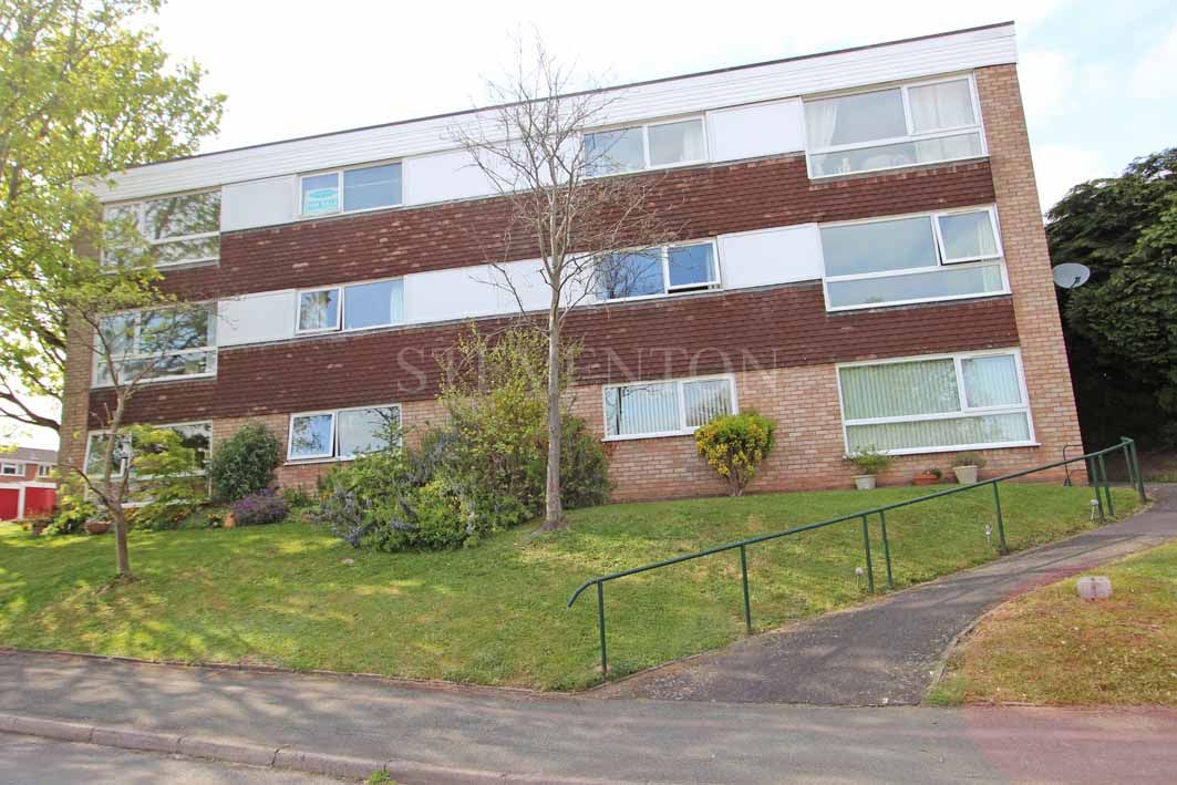 2 Bed Apartment Flat/apartment For Sale - Photograph 1