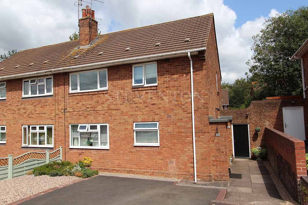 1 Bed Maisonette Flat/apartment For Sale - Photograph 1
