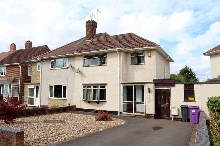 3 Bed Semi-detached House For Sale - Photograph 13