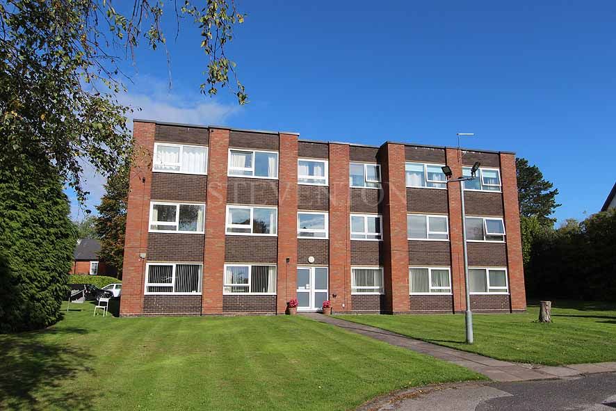 1 Bed Apartment Flat/apartment For Sale - Photograph 16
