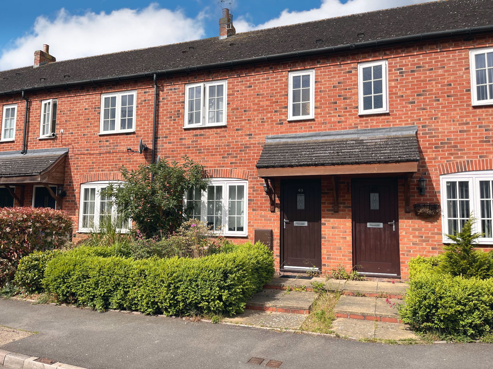 3 bedroom end terraced house To Let Alcester - Photograph 1