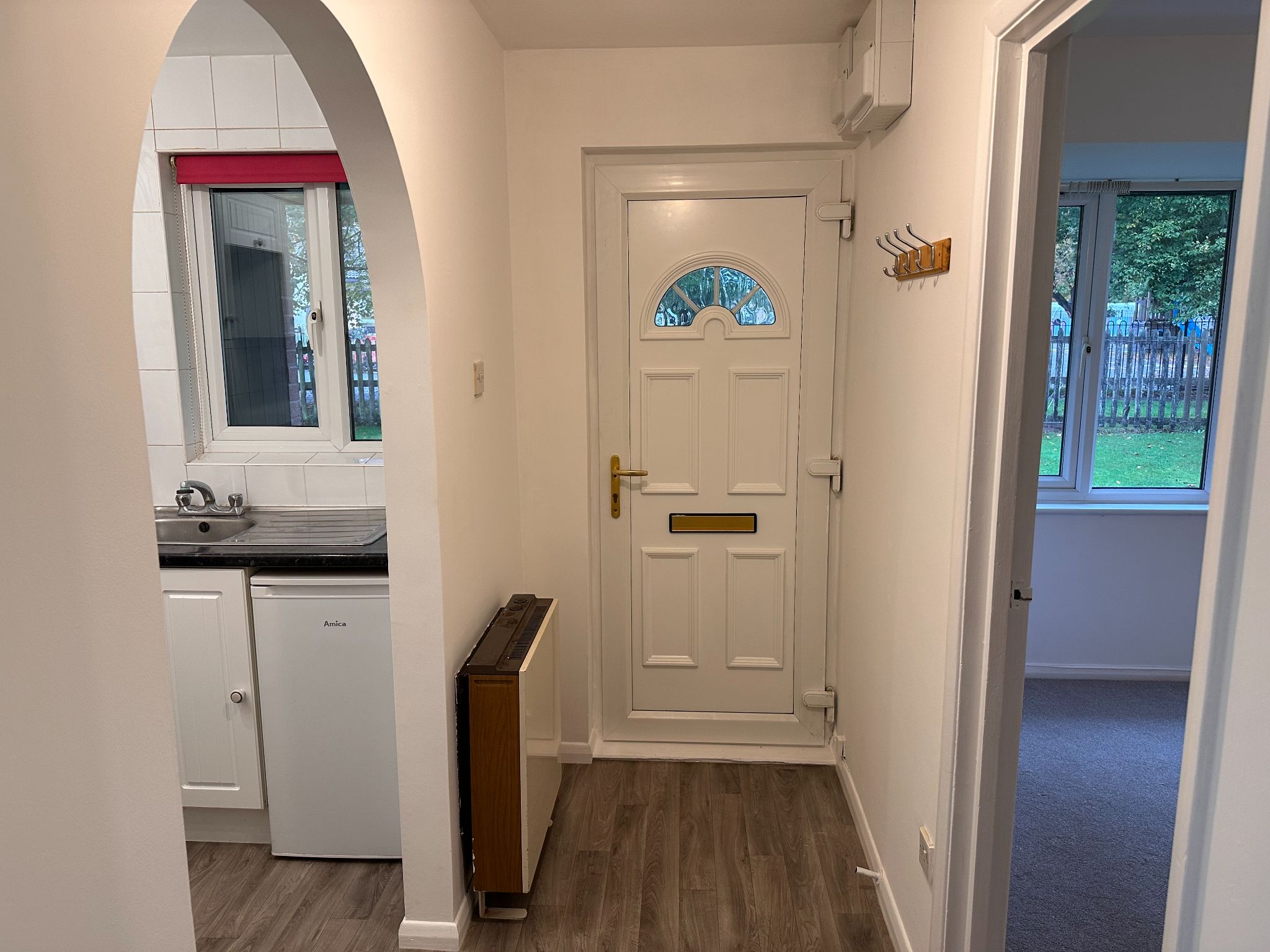 1 bedroom ground floor maisonette flat/apartment To Let Alcester - Photograph 2