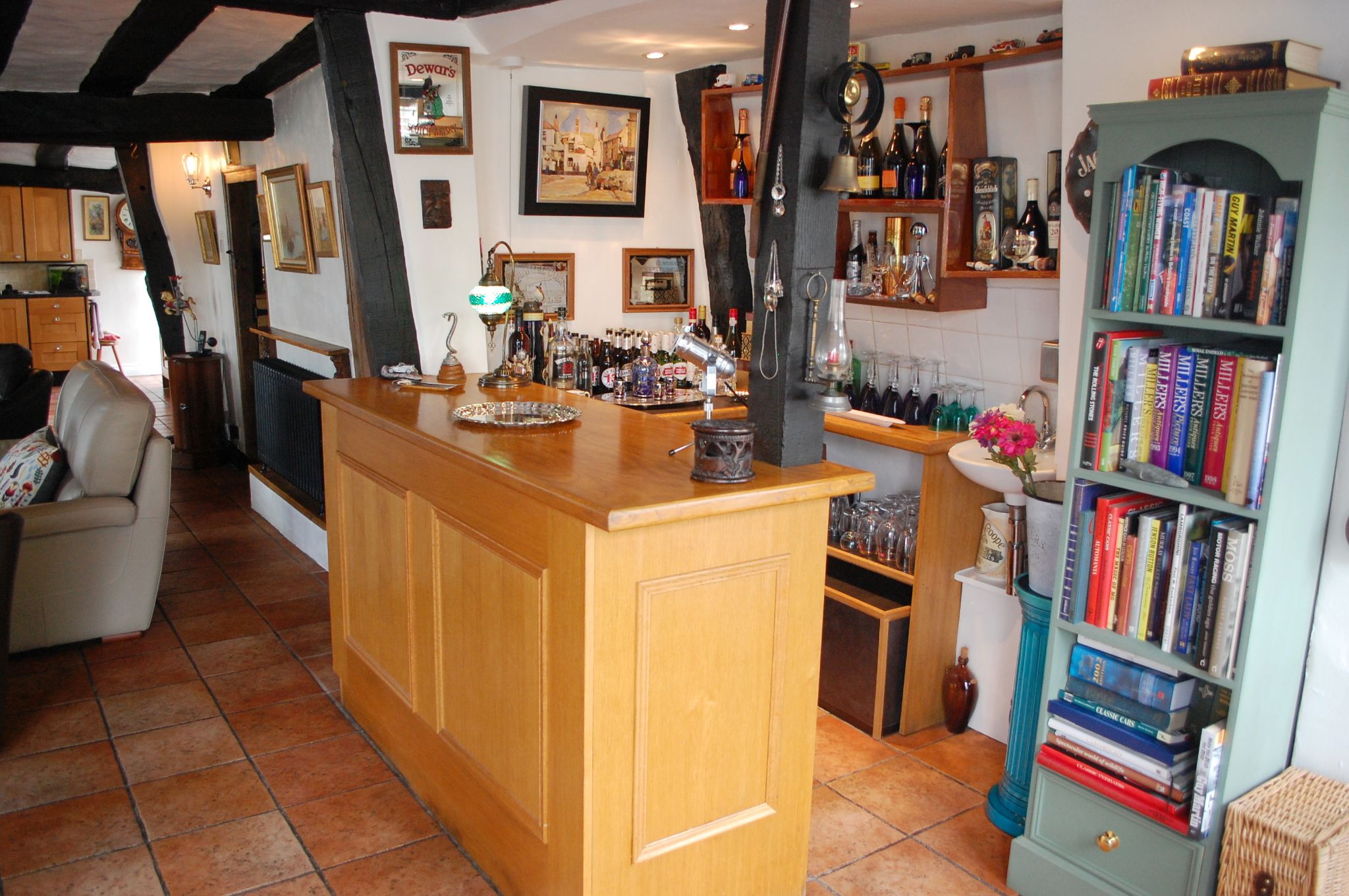 3 bedroom town house For Sale Alcester - Photograph 5