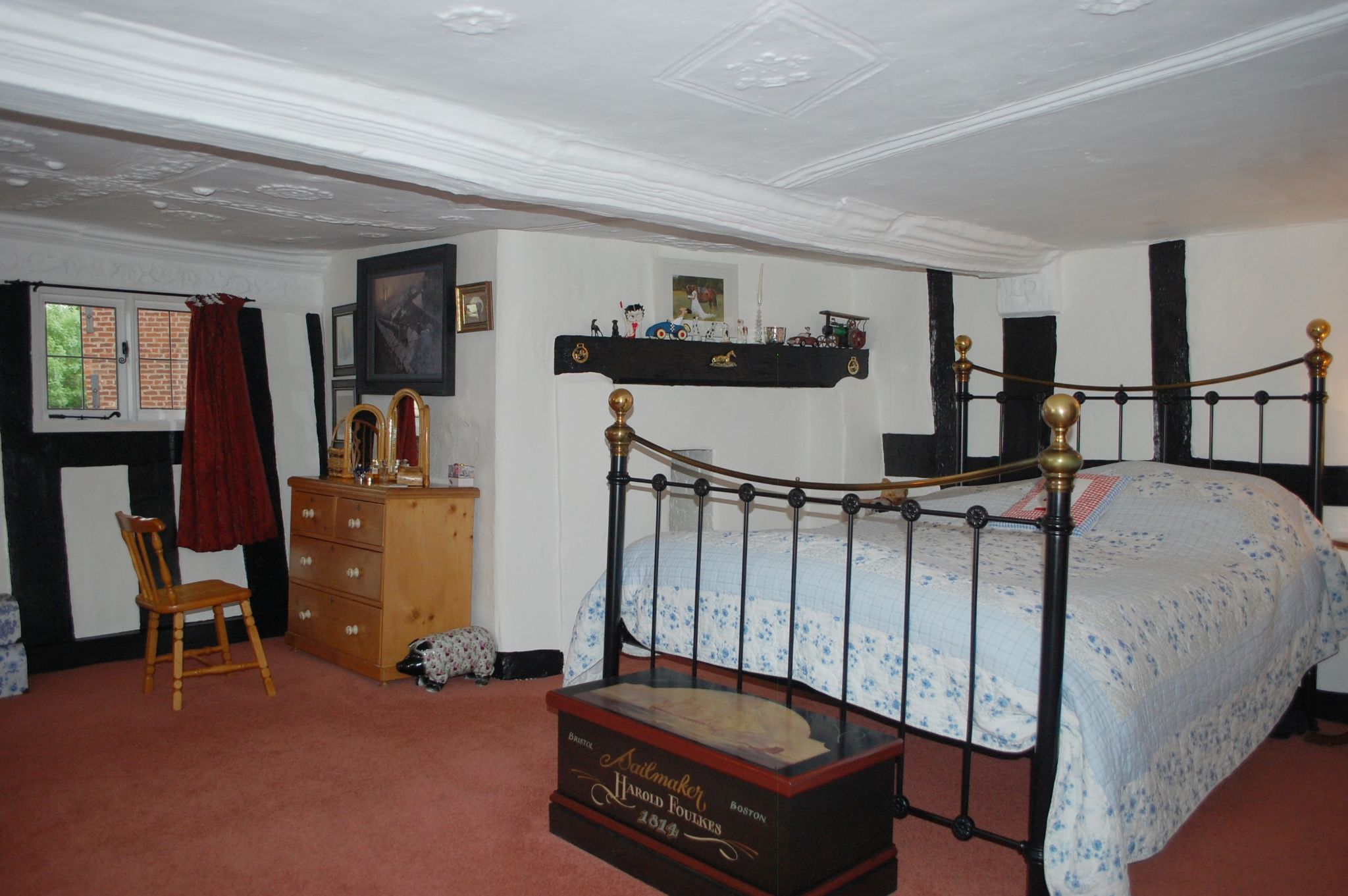 3 bedroom town house For Sale Alcester - Photograph 12
