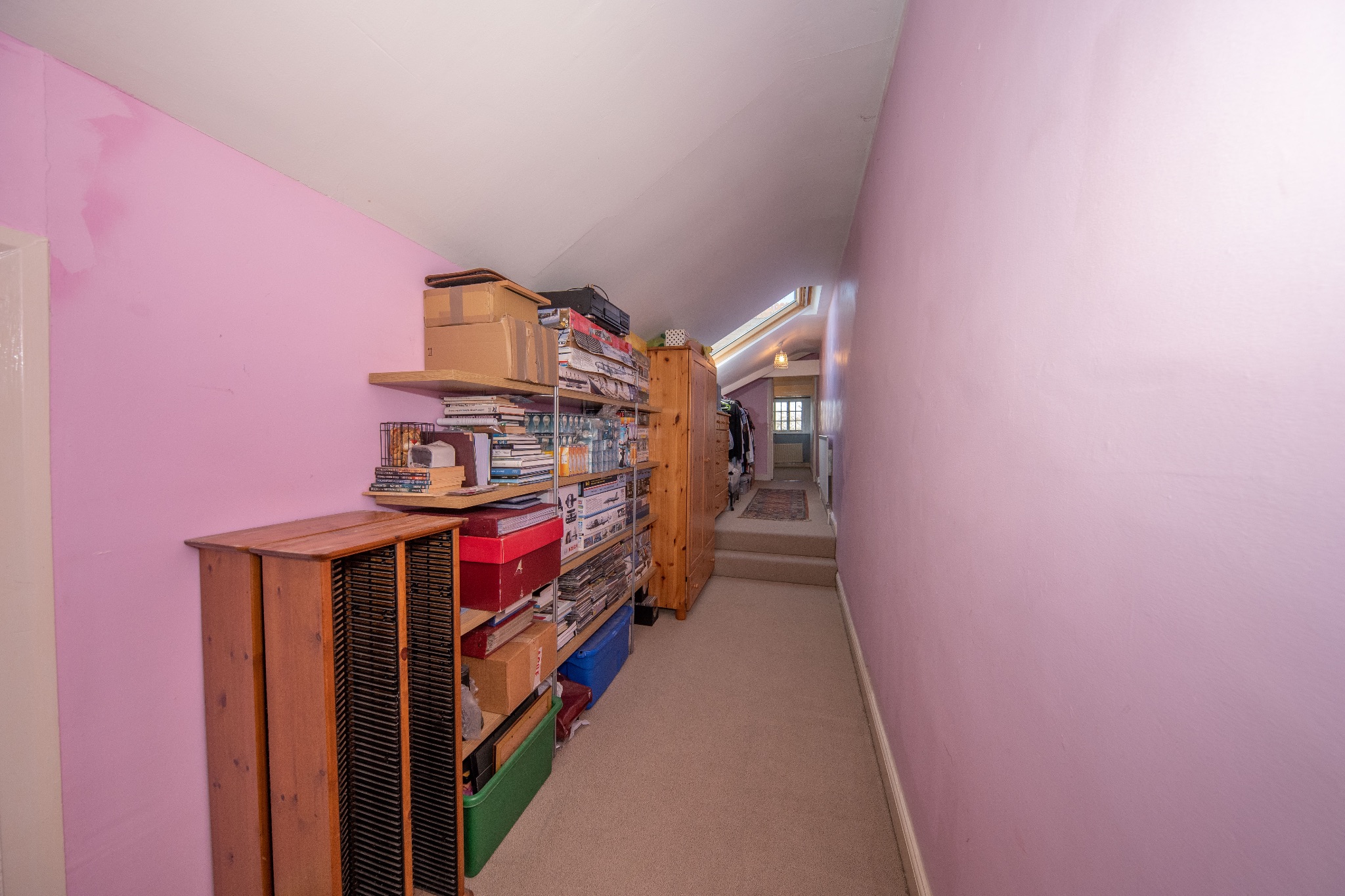 6 bedroom semi-detached house For Sale Alcester - Photograph 21