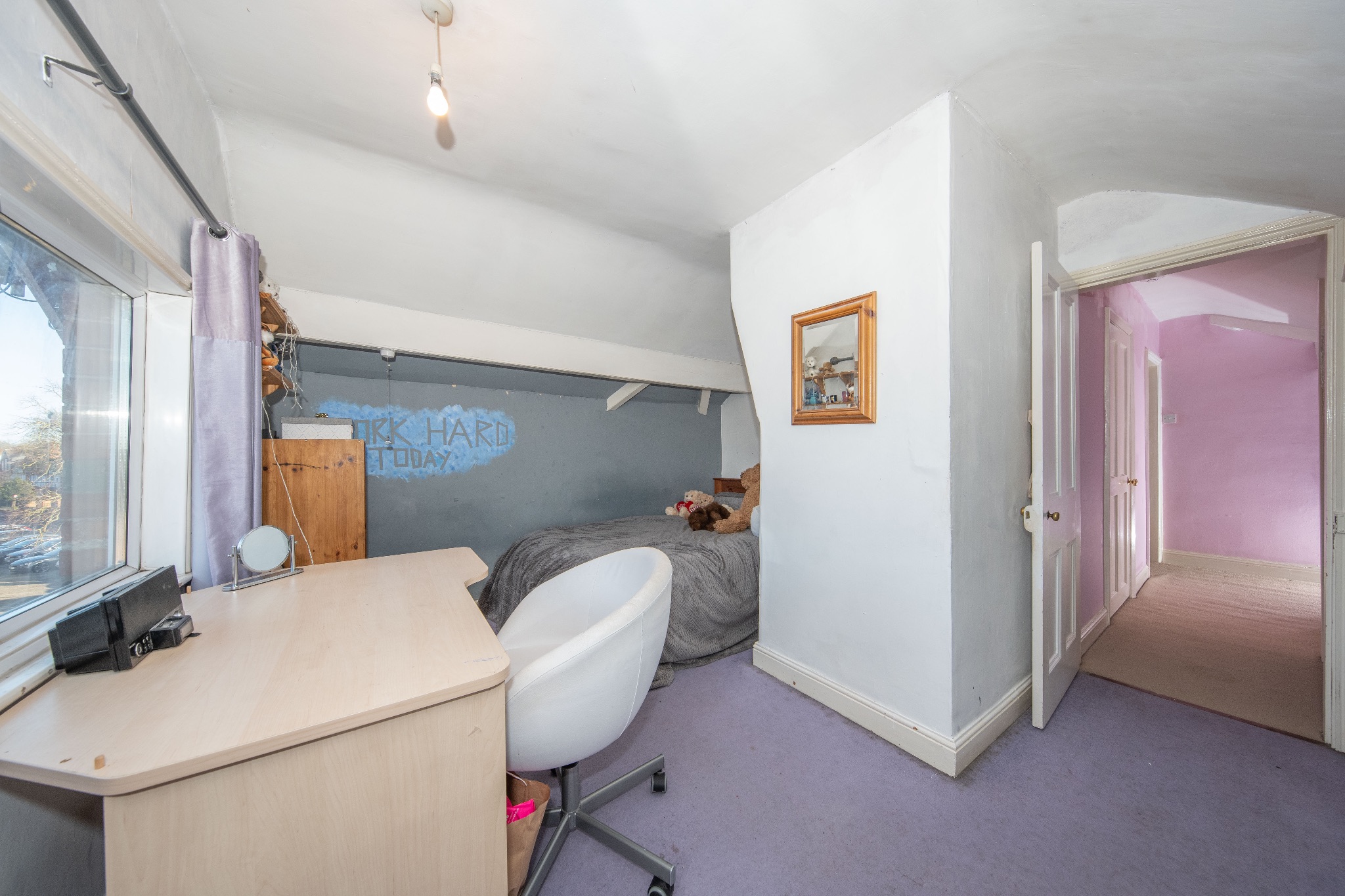 6 bedroom semi-detached house For Sale Alcester - Photograph 22