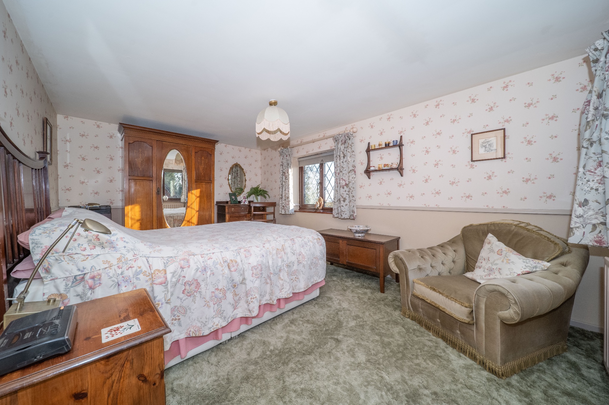 4 bedroom detached house Under Offer in Cookhill, Alcester - Photograph 25