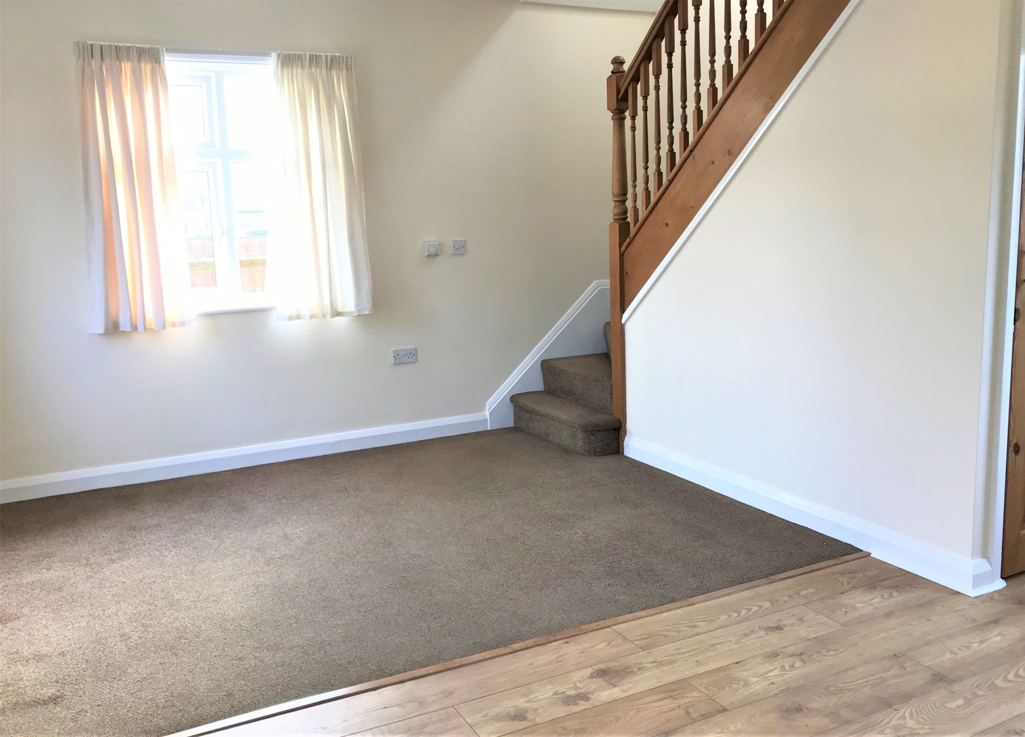 3 bedroom detached house To Let Alcester - Photograph 7