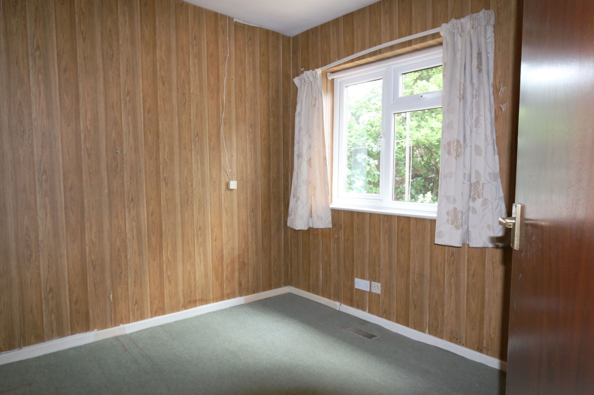 3 bedroom detached bungalow Reserved in Cookhill, Alcester - Photograph 14