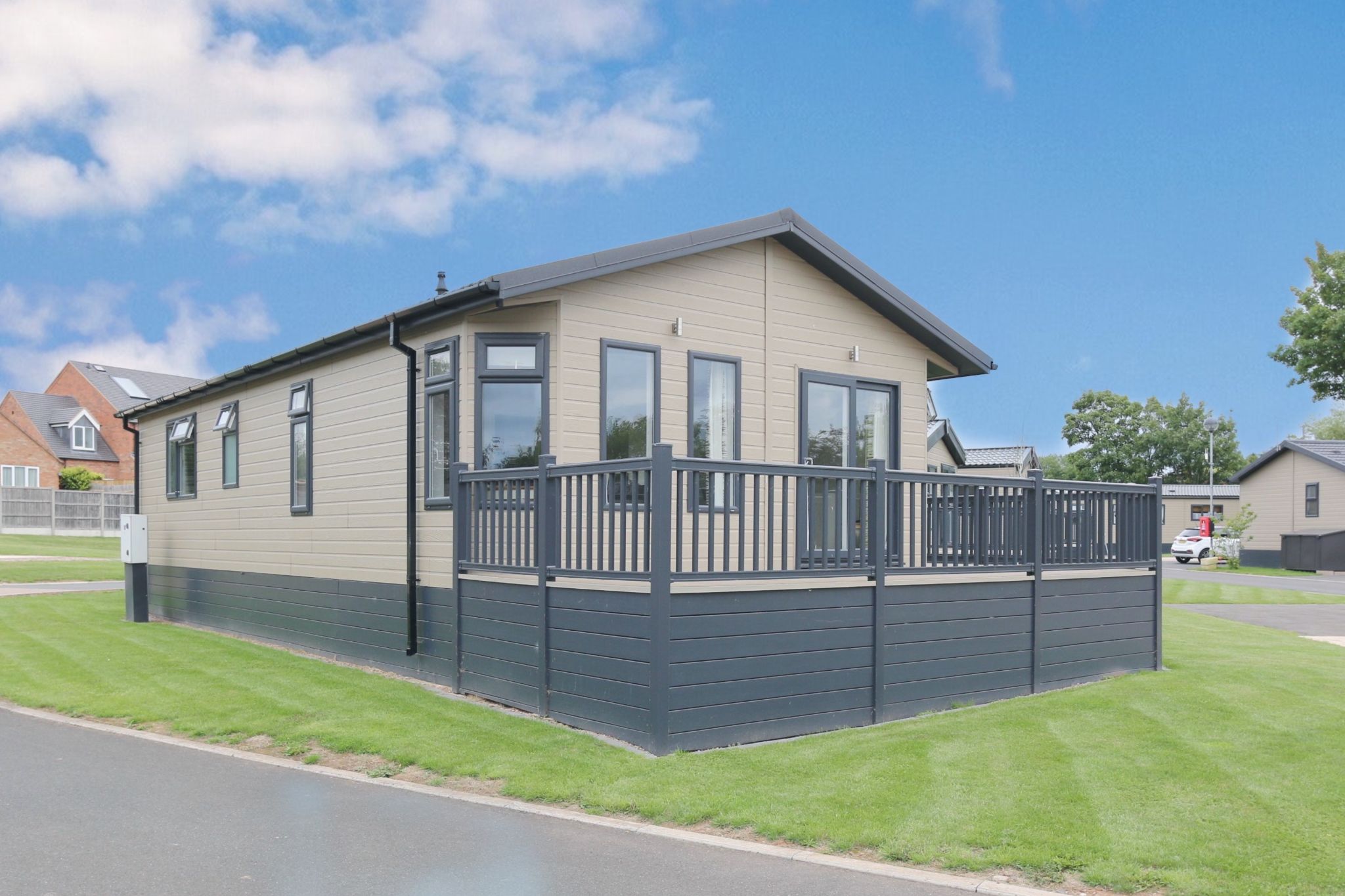 Woodcot Park, Wilmcote, Stratforduponavon, CV37 3 bedroom park home