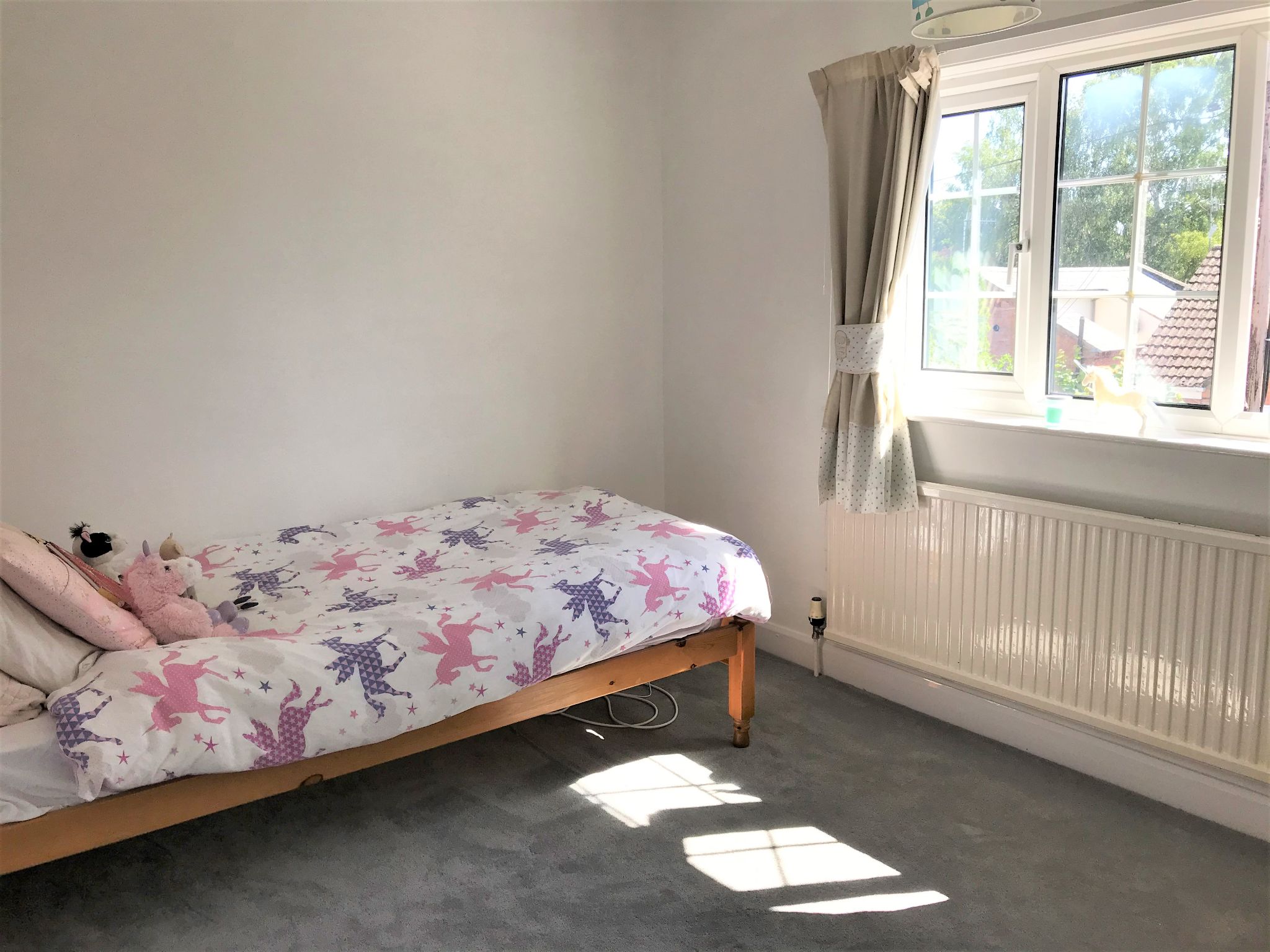 3 bedroom detached house To Let in High Street, Inkberrow - Photograph 14