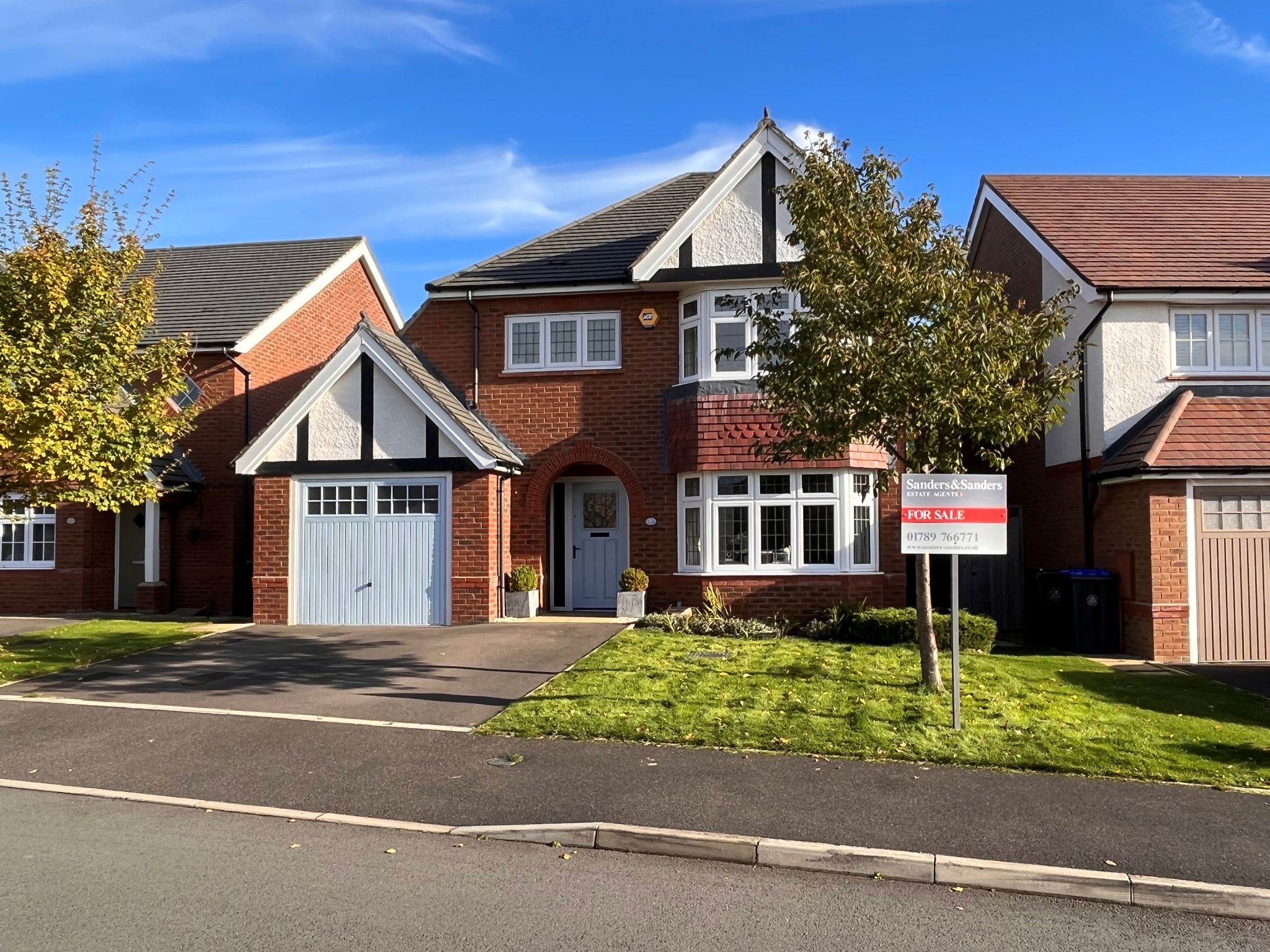 3 bedroom detached house SSTC Alcester - Photograph 1