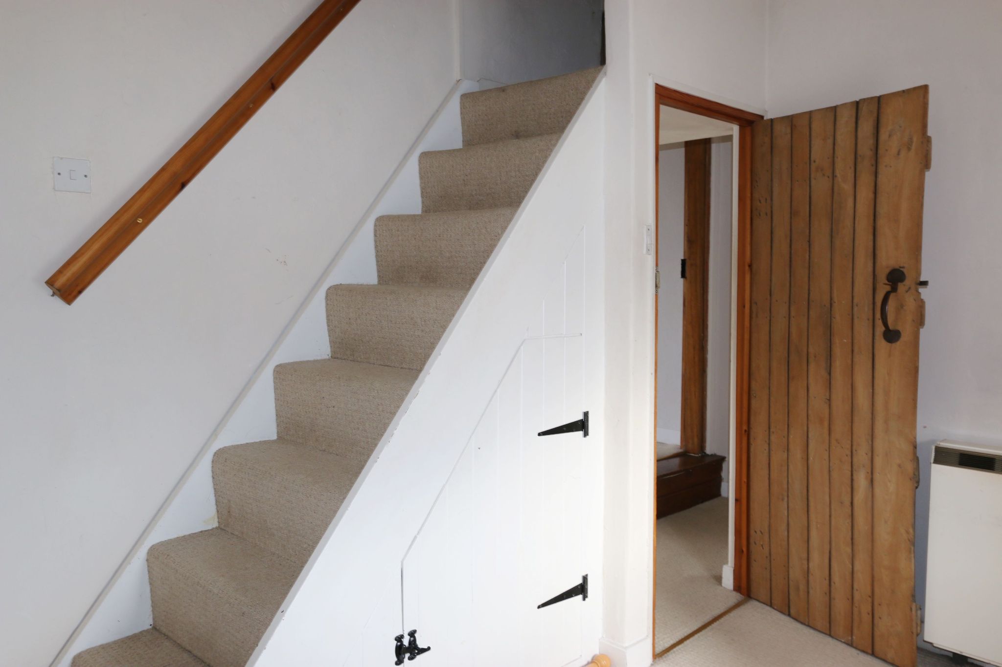 2 bedroom end terraced house SSTC in Dunnington, Alcester - Photograph 7