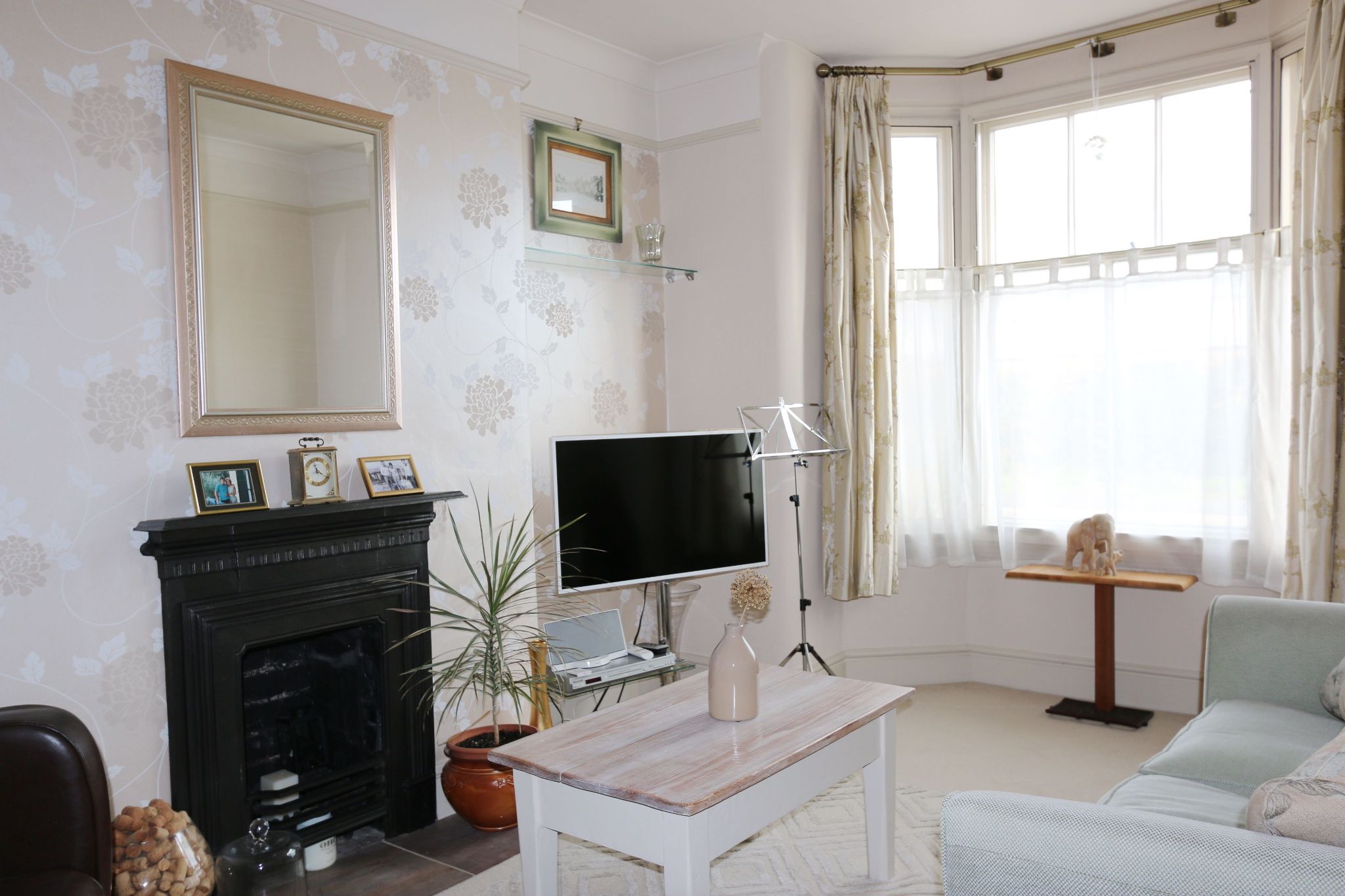 4 bedroom semi-detached house SSTC Alcester - Photograph 5