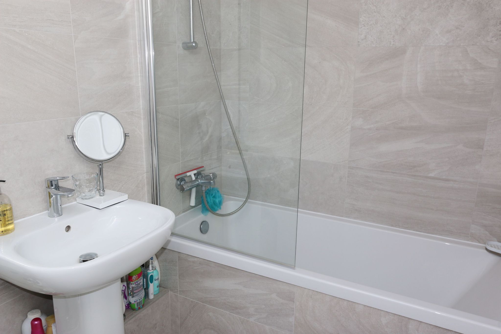2 bedroom semi-detached house For Sale in Bidford On Avon, Alcester - Photograph 14
