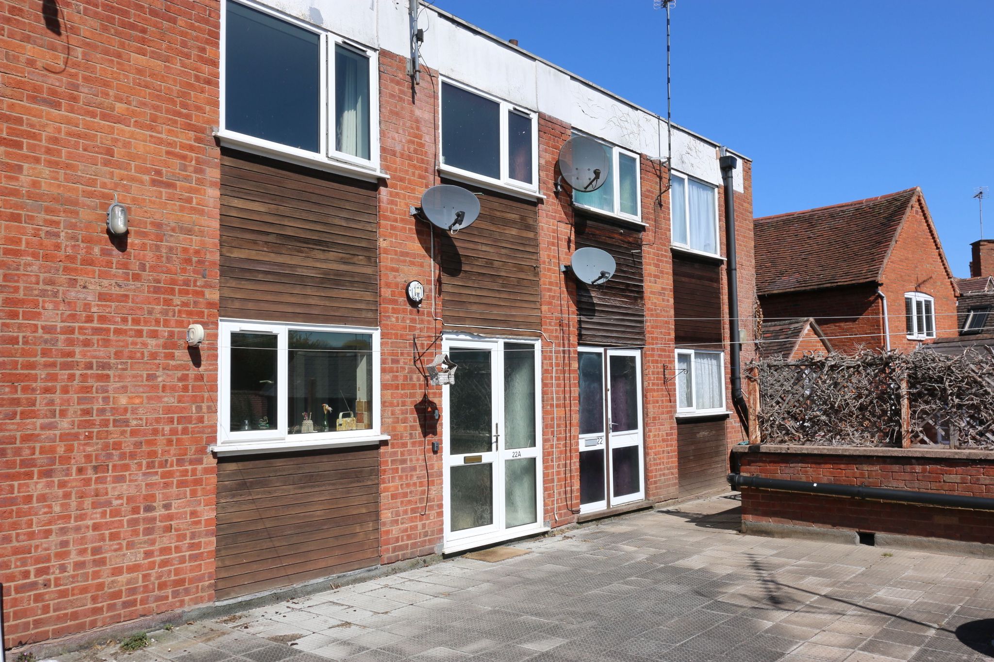 3 bedroom duplex flat/apartment For Sale Alcester - Photograph 1