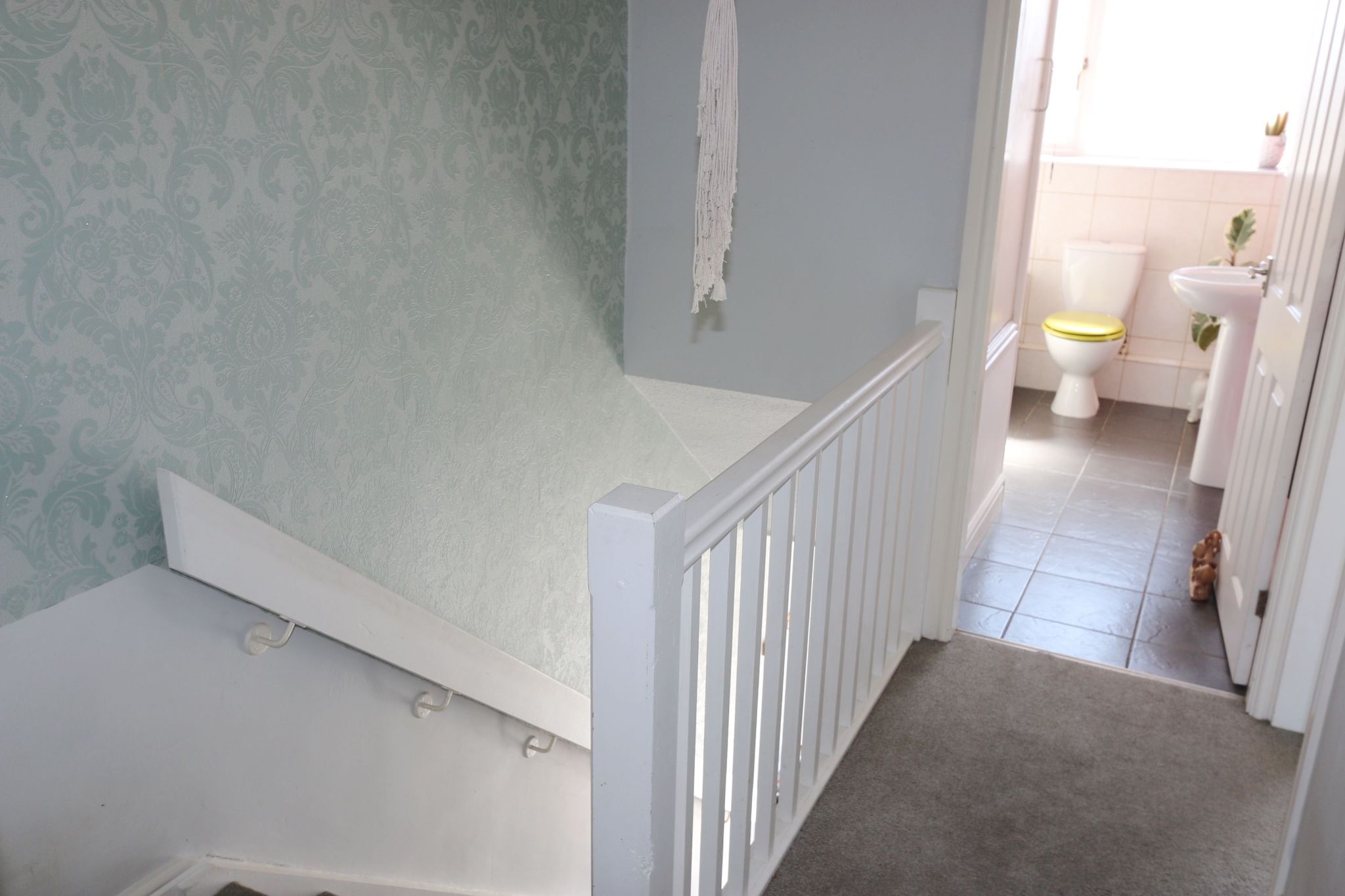 3 bedroom duplex flat/apartment For Sale Alcester - Photograph 8
