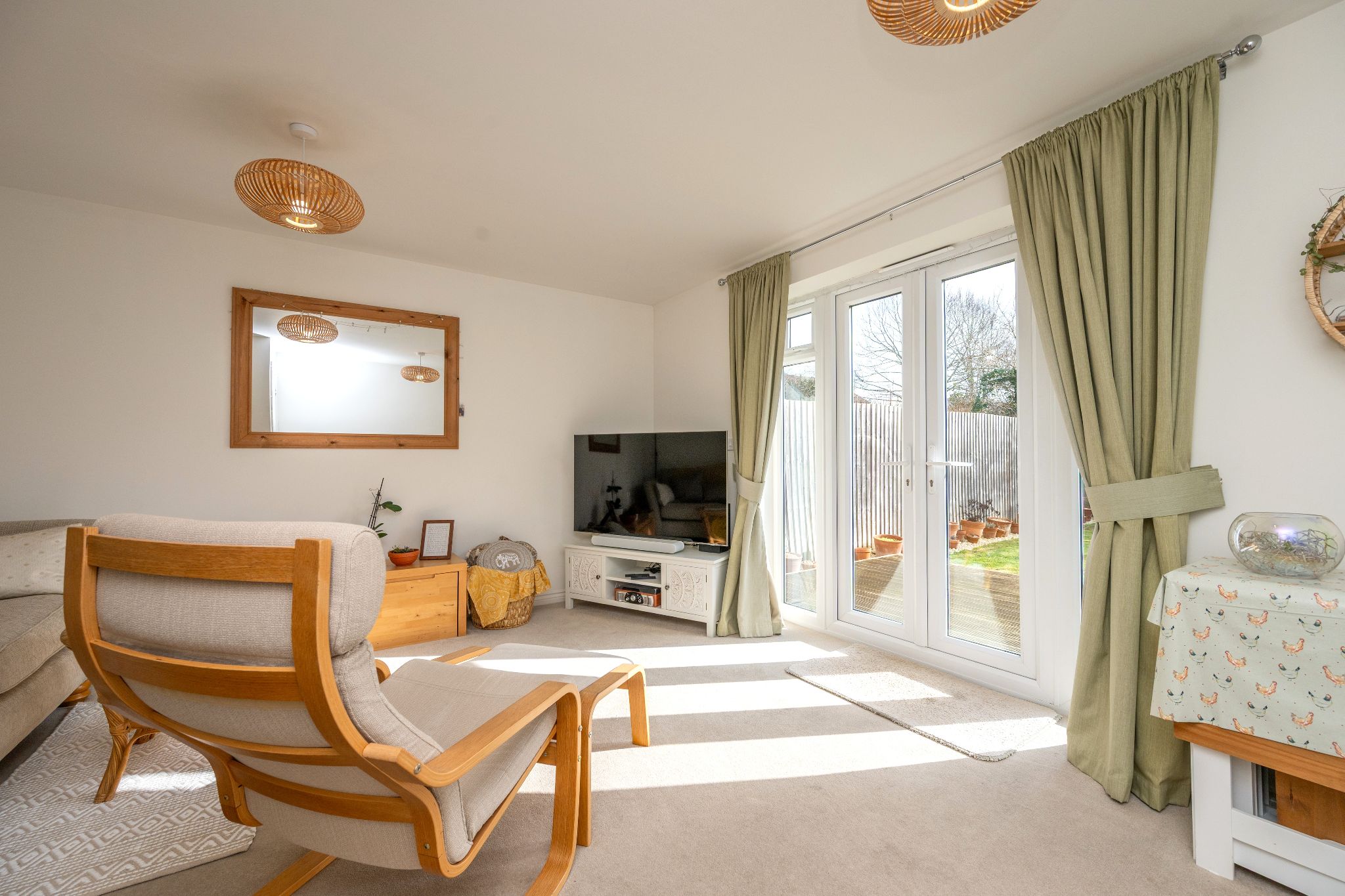 3 bedroom semi-detached house For Sale Bidford On Avon - Property photograph