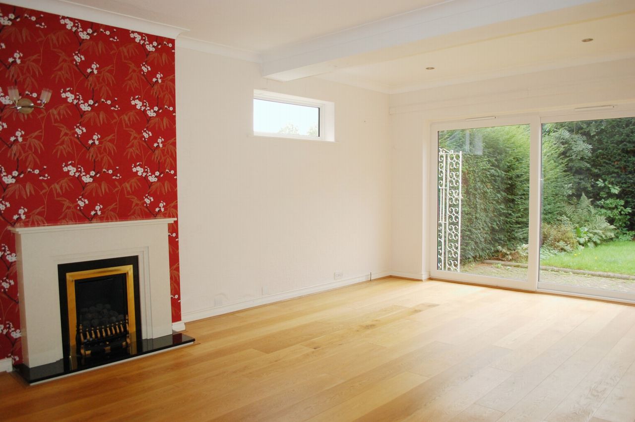 4 bedroom detached house SSTC Alcester - Photograph 7