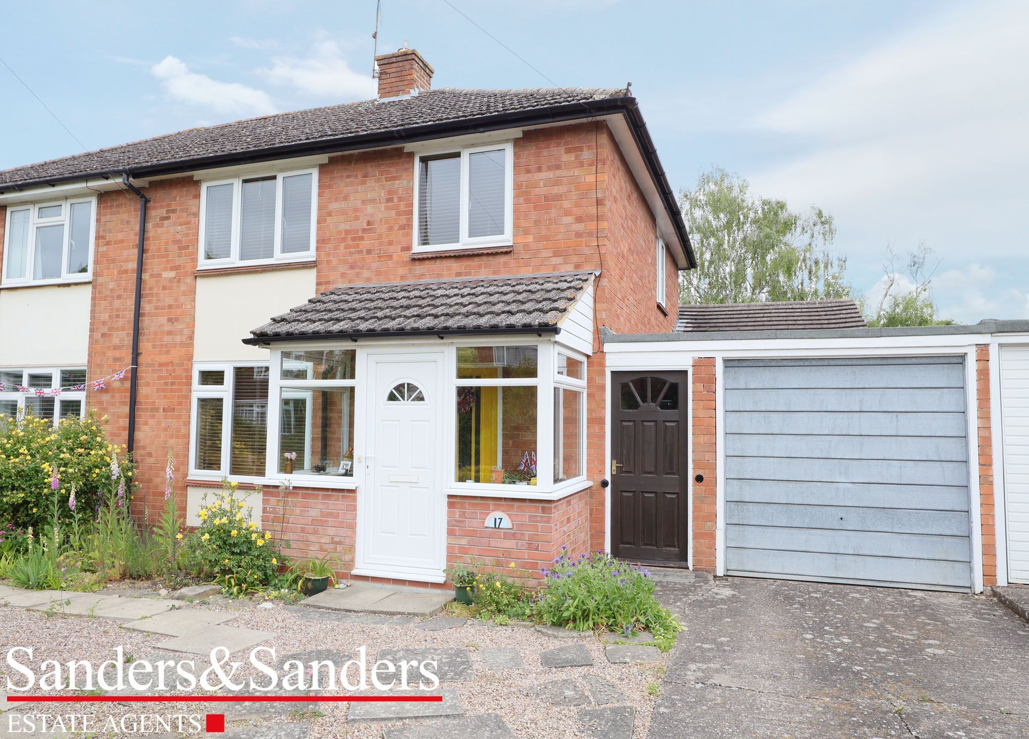 Throckmorton Road, Alcester, B49 4 bedroom semidetached house For