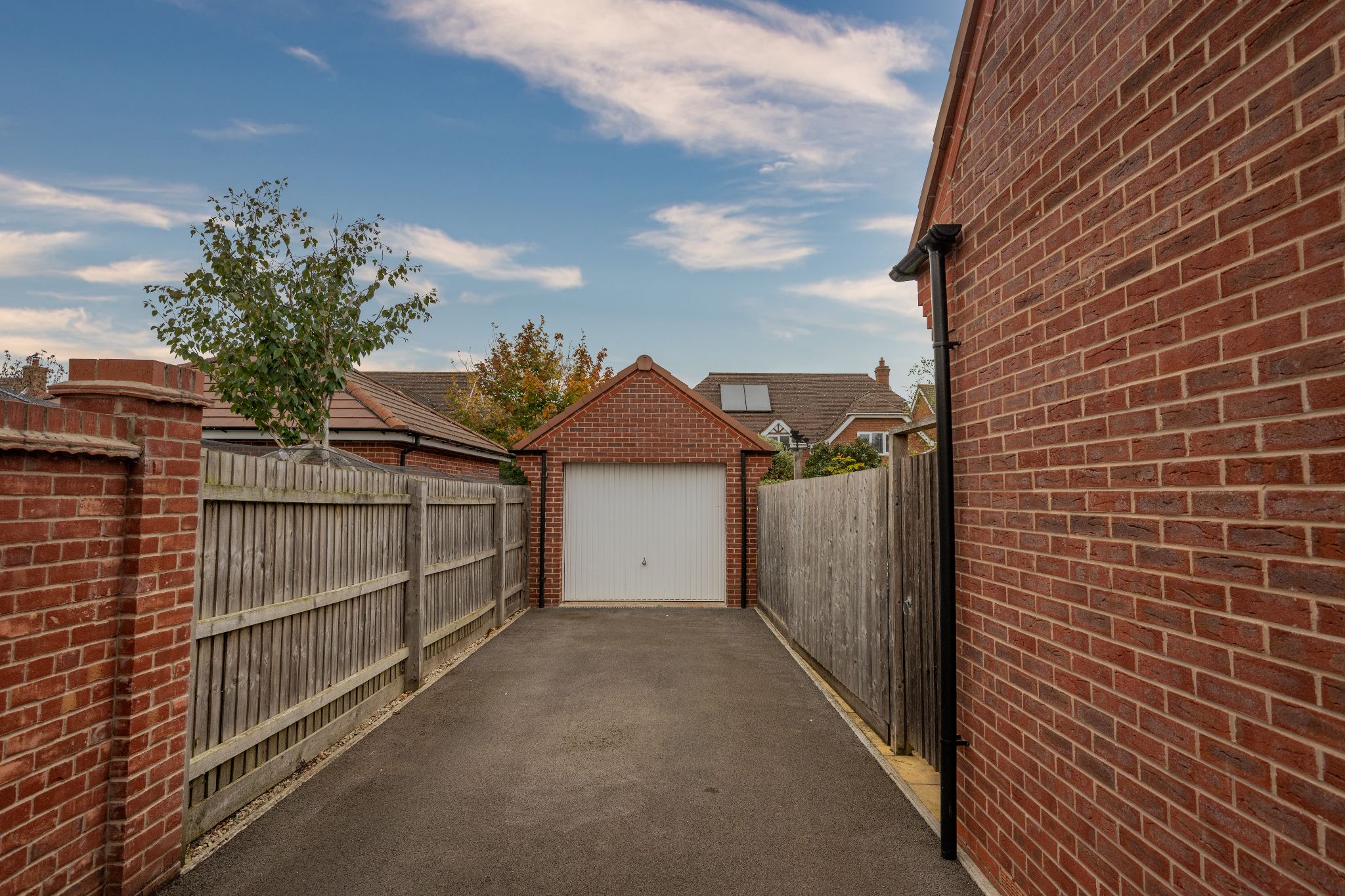 2 bedroom detached house For Sale Bidford Upon Avon - Photograph 22