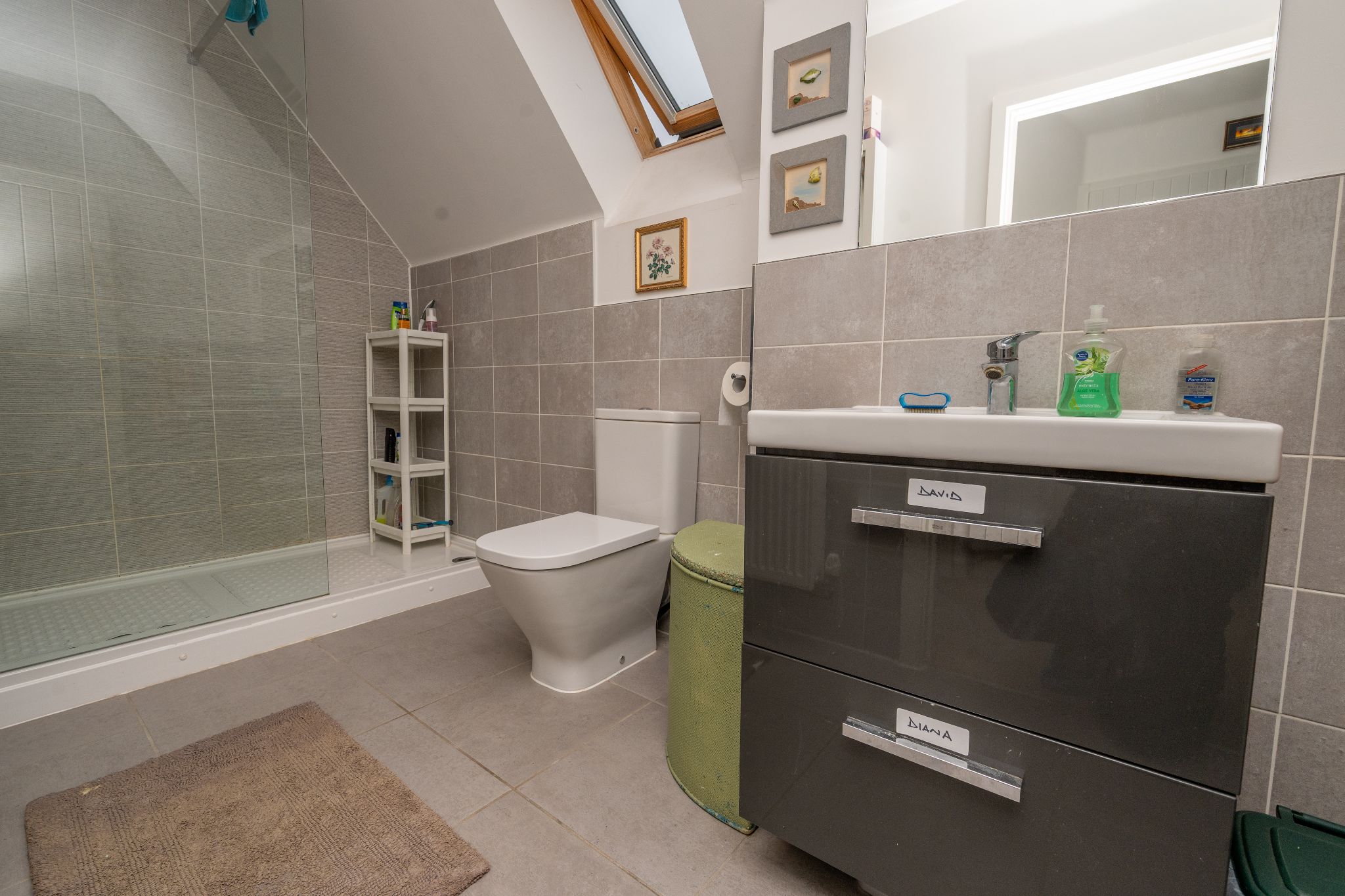 2 bedroom detached house For Sale Bidford Upon Avon - Photograph 17