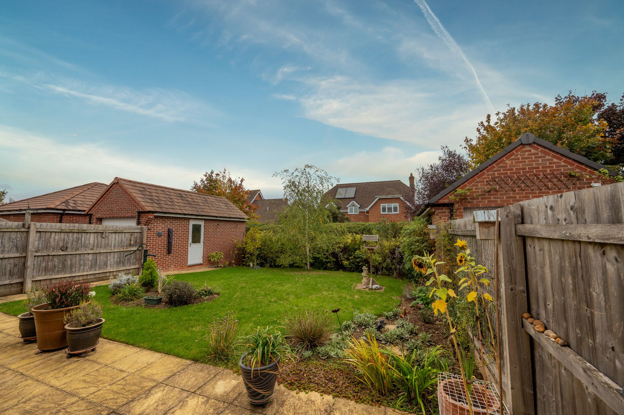 2 bedroom detached house For Sale Bidford Upon Avon - Photograph 20