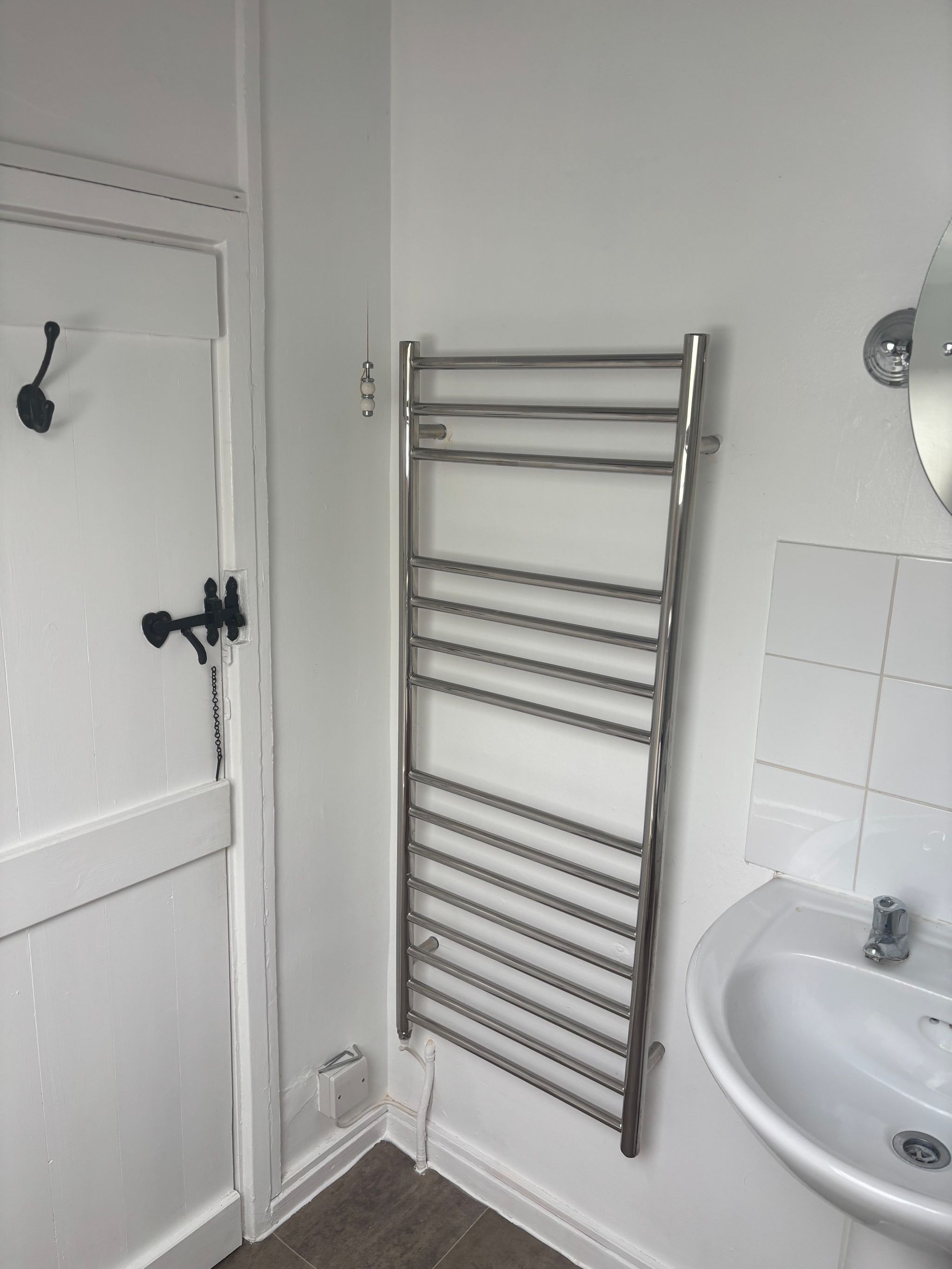 1 bedroom mid terraced house For Sale in School Road, Alcester - Photograph 18