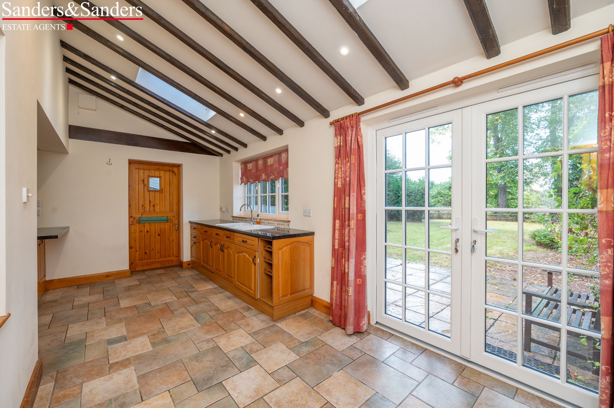 3 bedroom semi-detached house For Sale in Great Alne, Alcester - Photograph 7