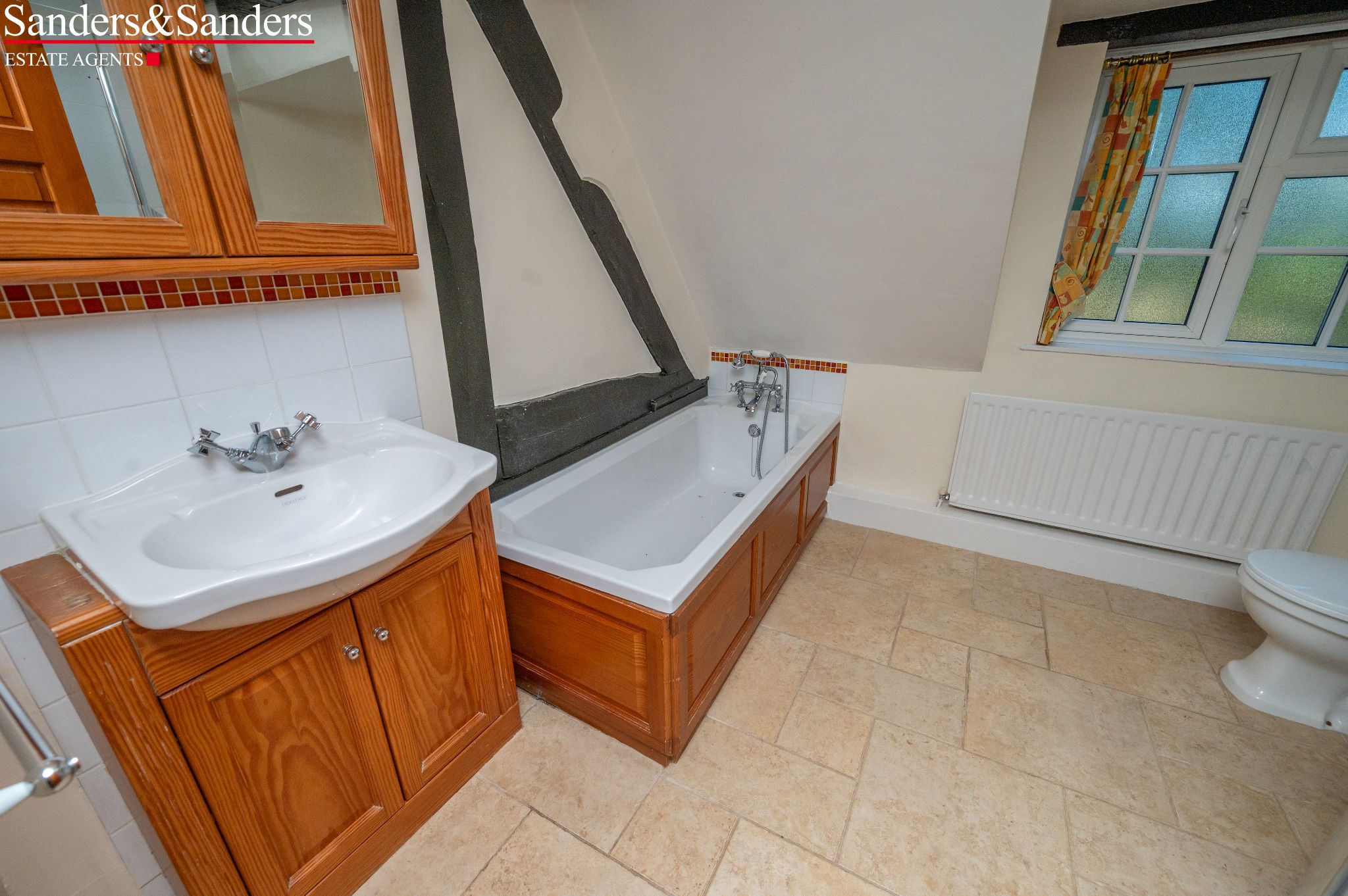 3 bedroom semi-detached house For Sale in Great Alne, Alcester - Photograph 25