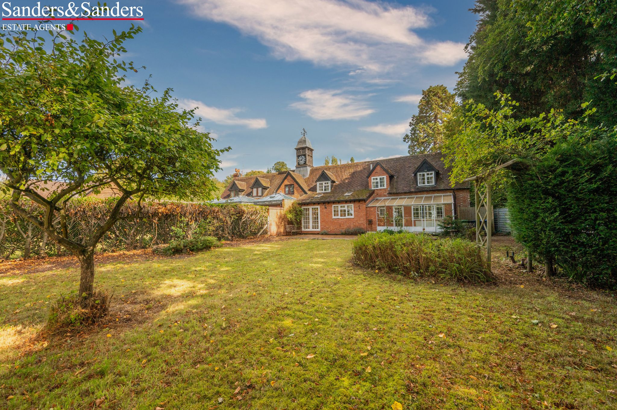 3 bedroom semi-detached house For Sale in Great Alne, Alcester - Photograph 28