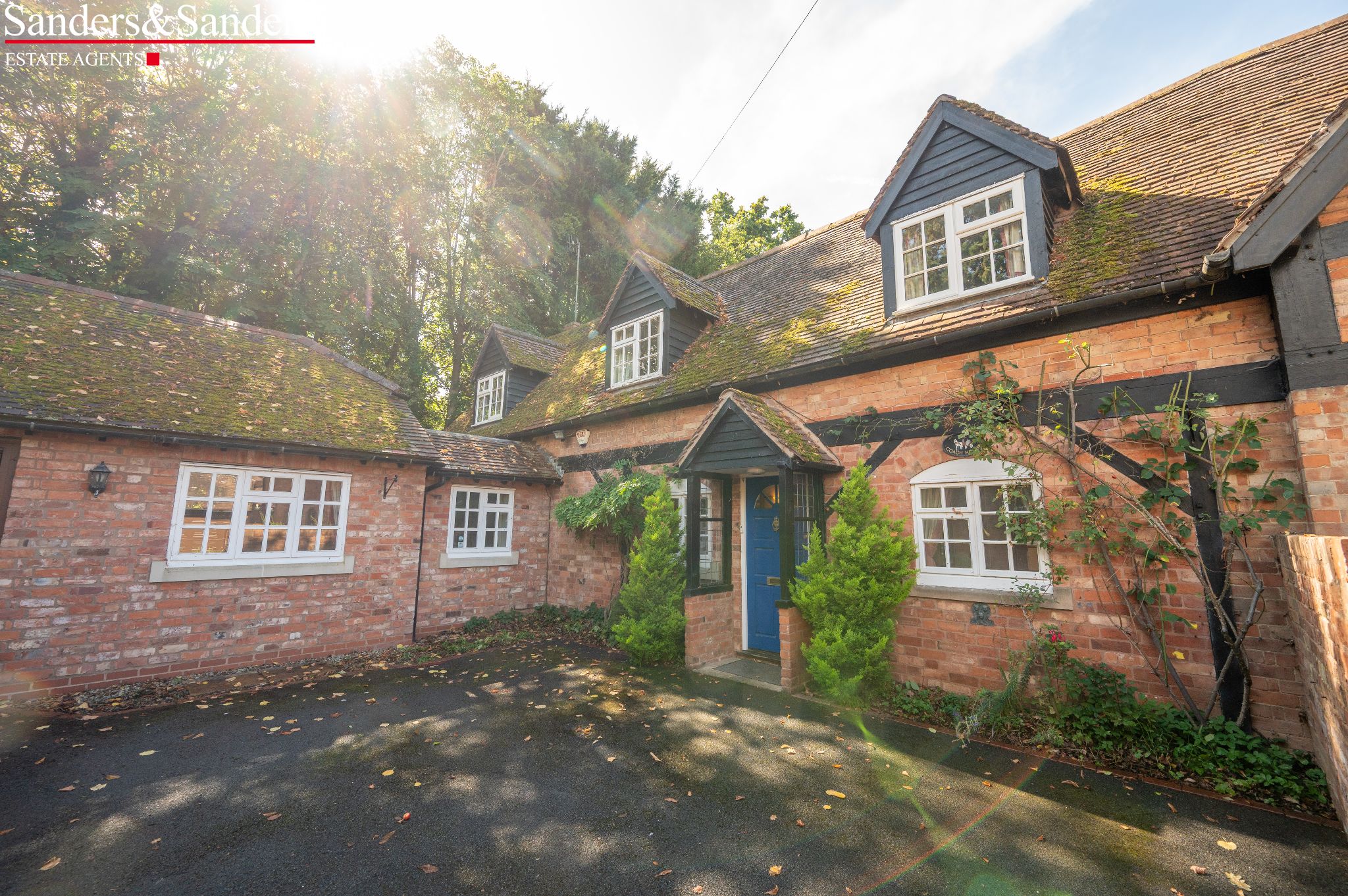 3 bedroom semi-detached house For Sale in Great Alne, Alcester - Photograph 31