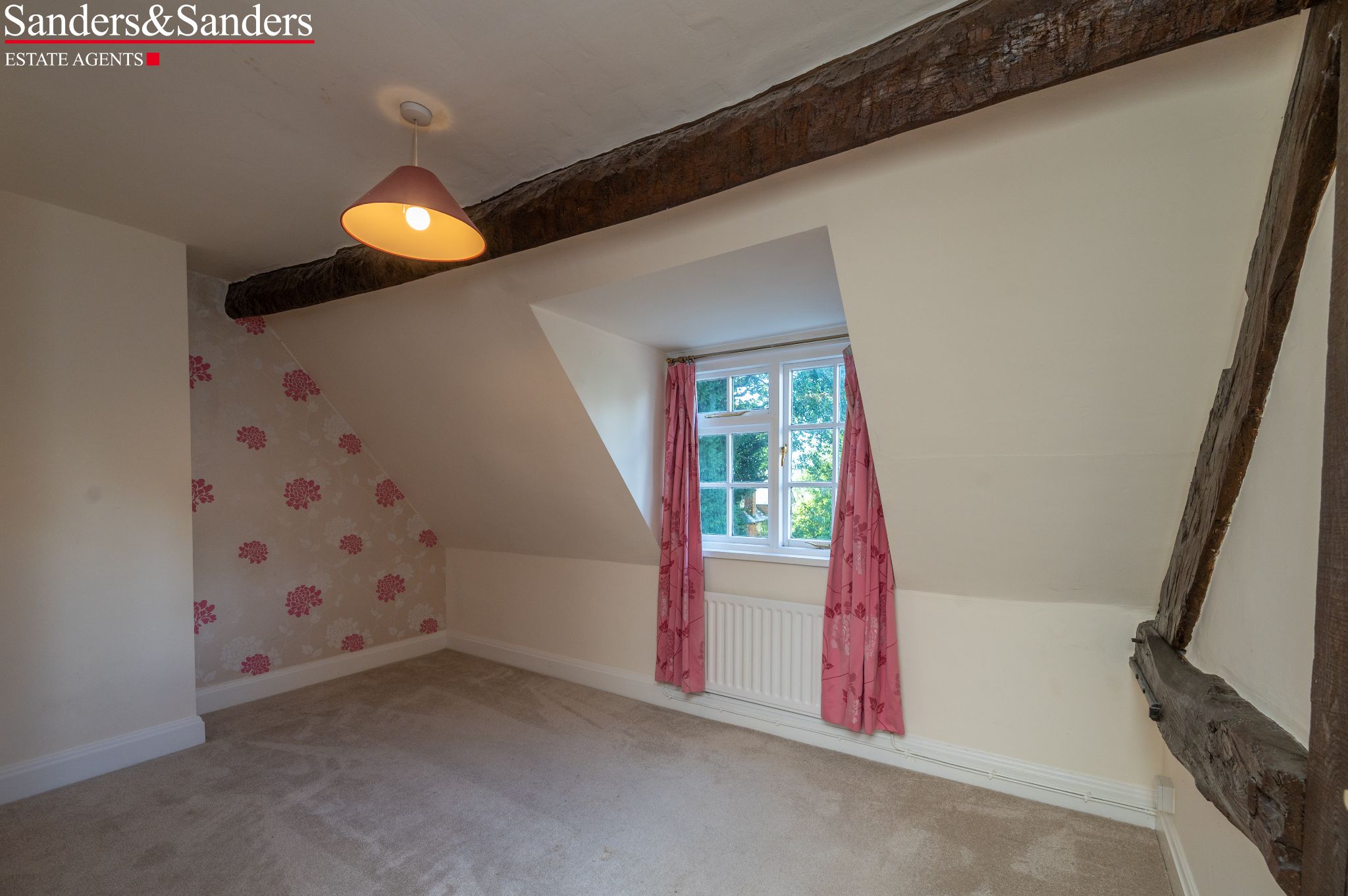 3 bedroom semi-detached house For Sale in Great Alne, Alcester - Photograph 22