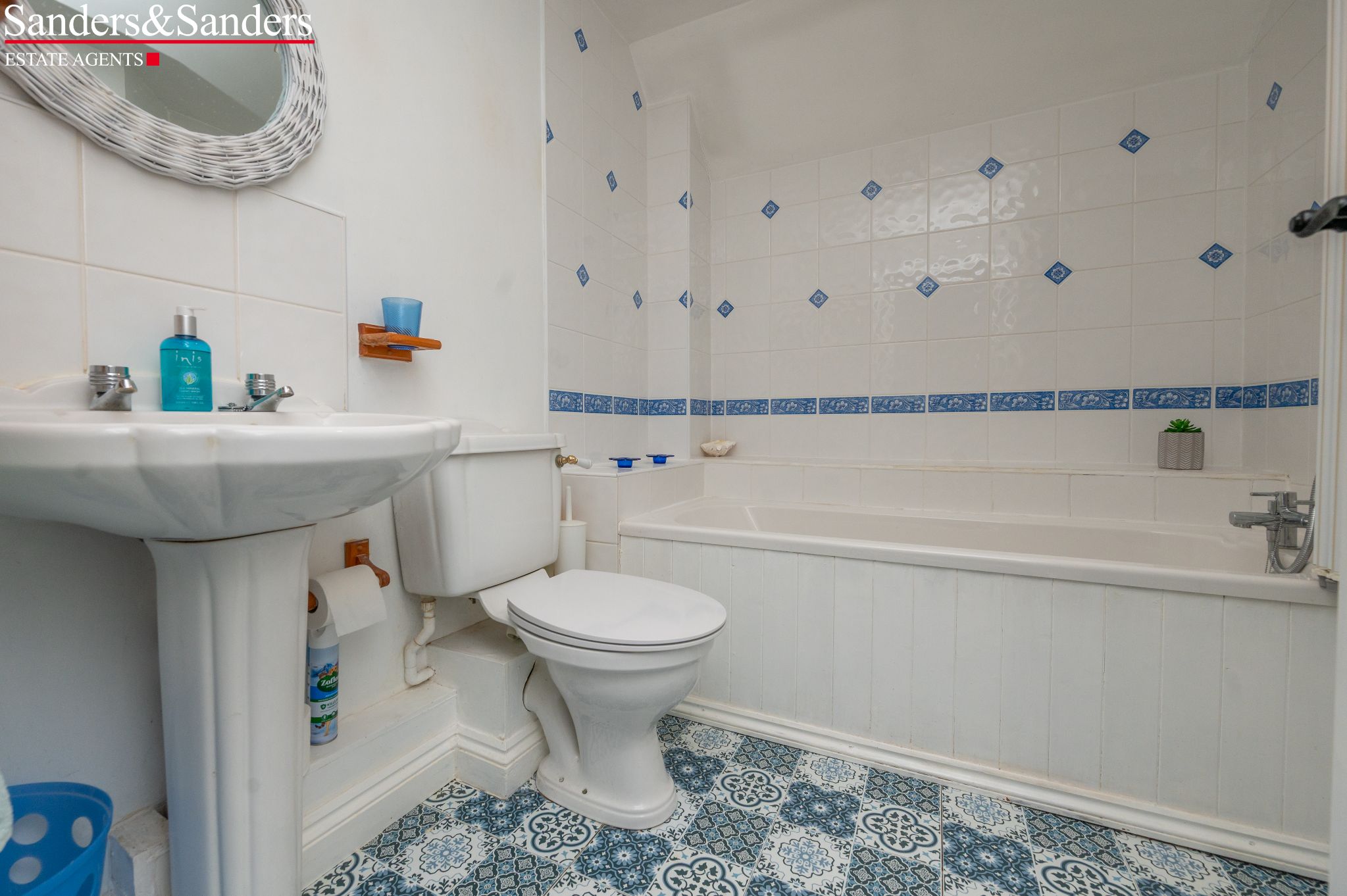 4 bedroom link detached house For Sale in Broom, Bidford-on-avon, Alcester - Photograph 25