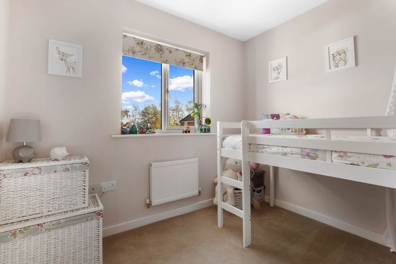 2 bedroom semi-detached house For Sale in Bidford-on-avon, Alcester - Photograph 9