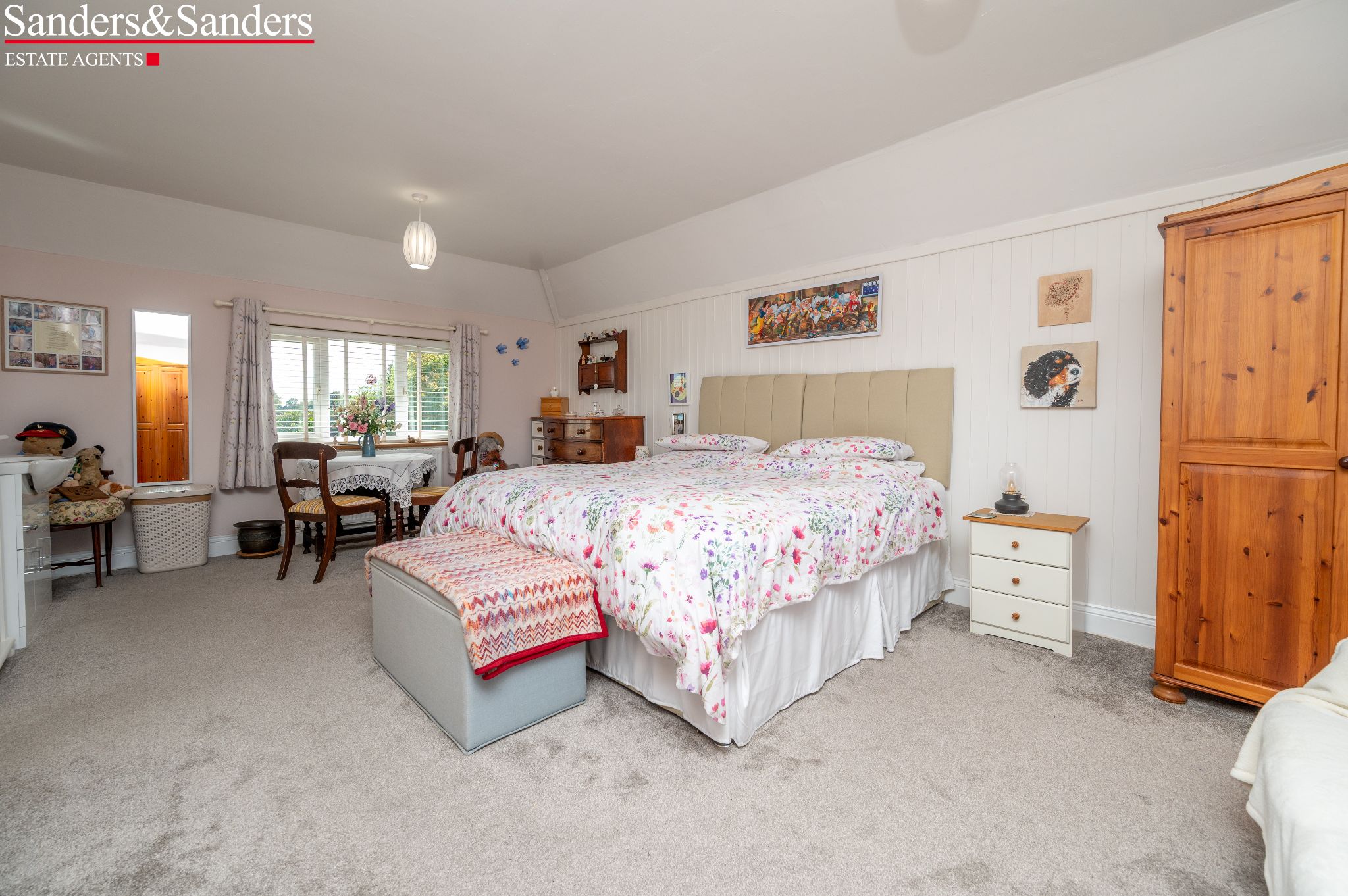 4 bedroom semi-detached house SSTC in Bidford-on-avon, Alcester - Photograph 16