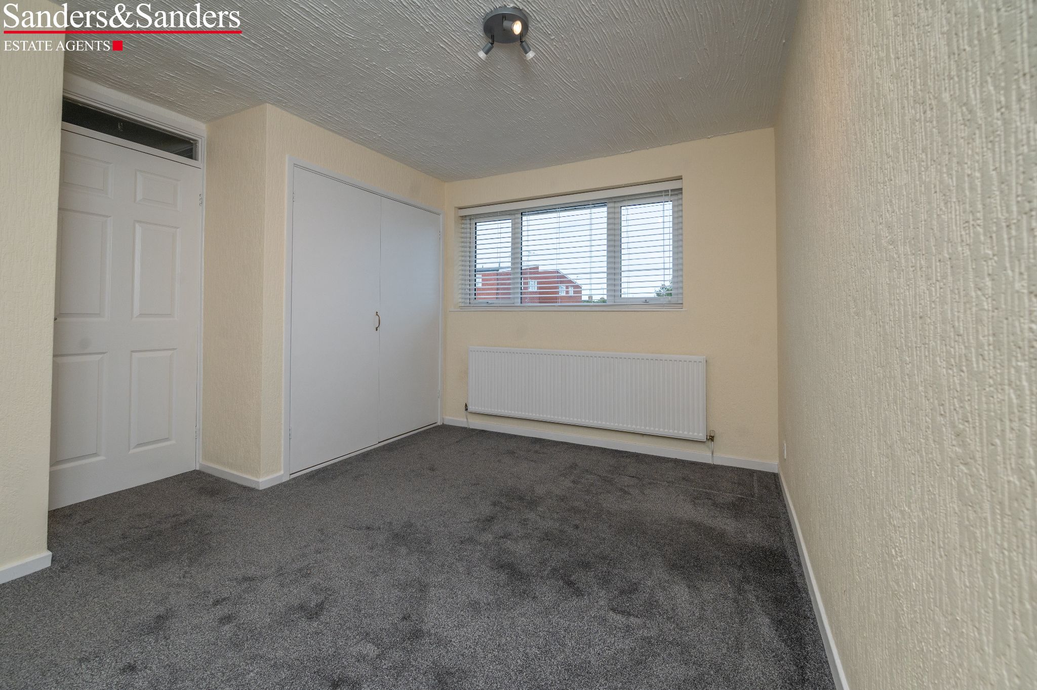 3 bedroom mid terraced house Let Agreed Alcester - Photograph 16