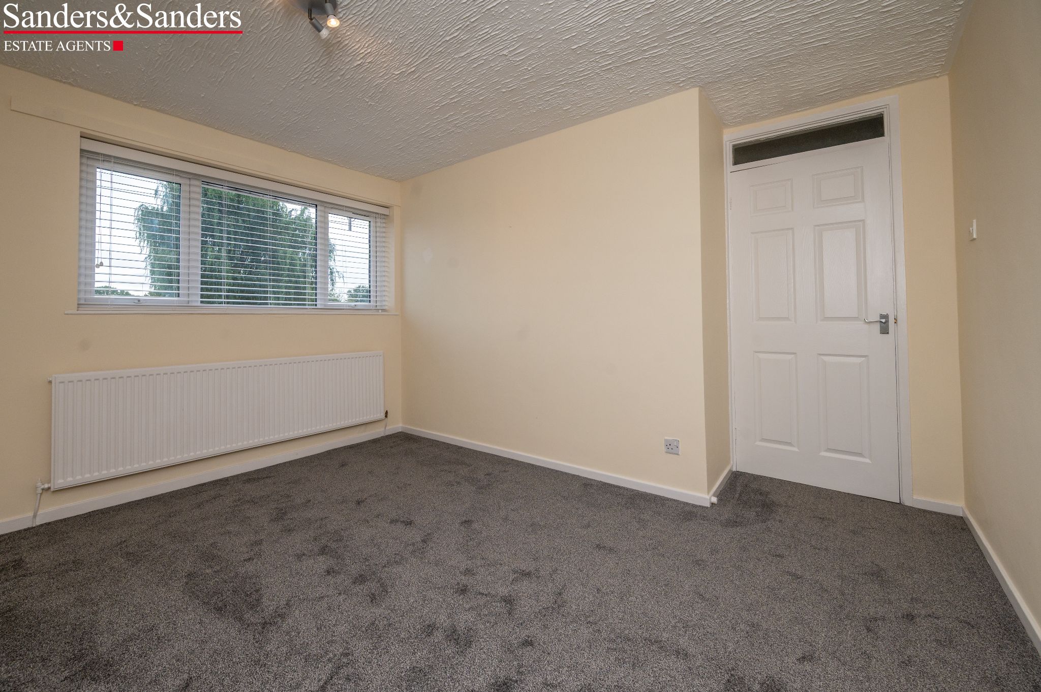 3 bedroom mid terraced house Let Agreed Alcester - Photograph 19