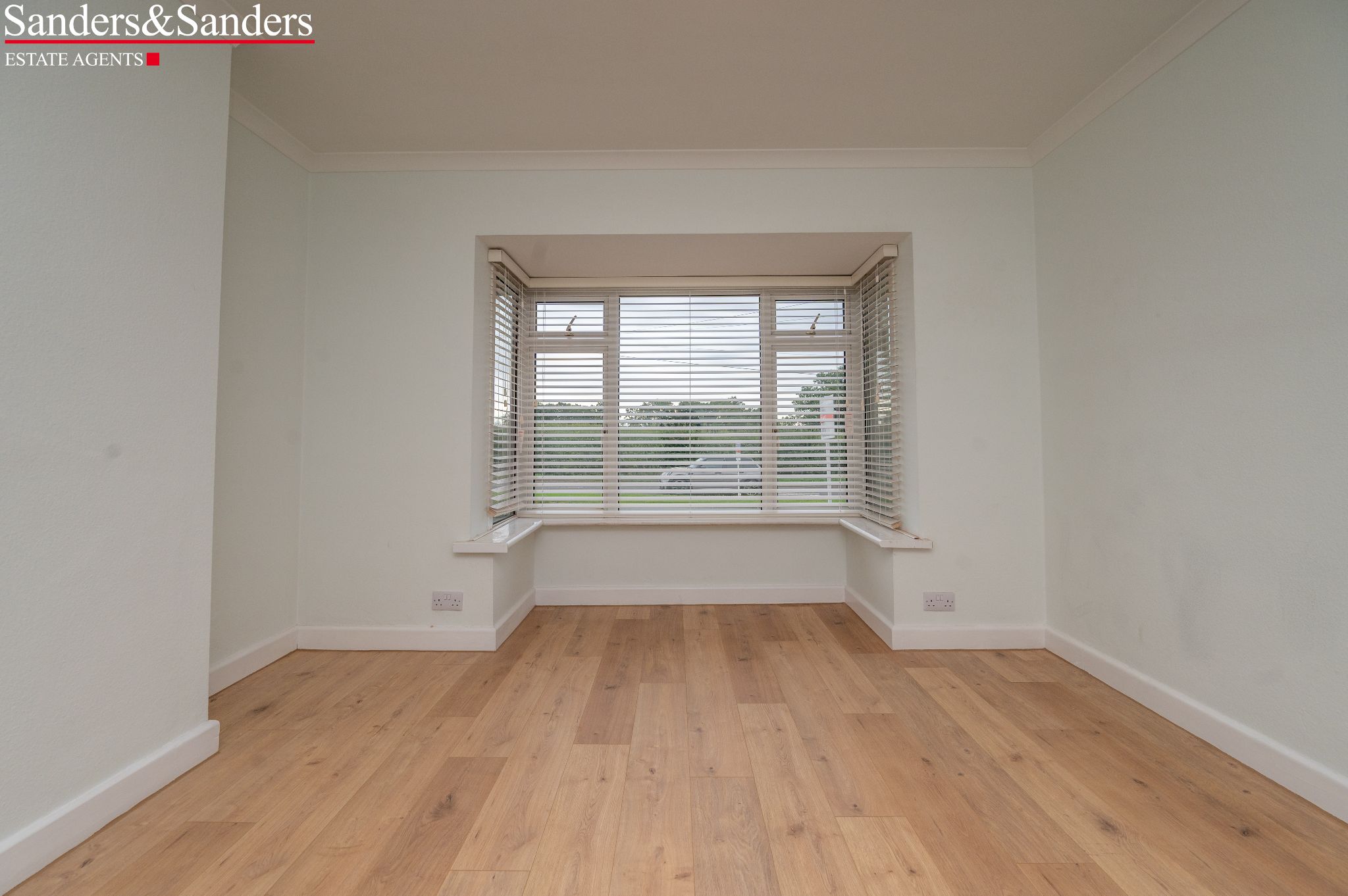 3 bedroom semi-detached house For Sale in Great Alne, Alcester - Photograph 10